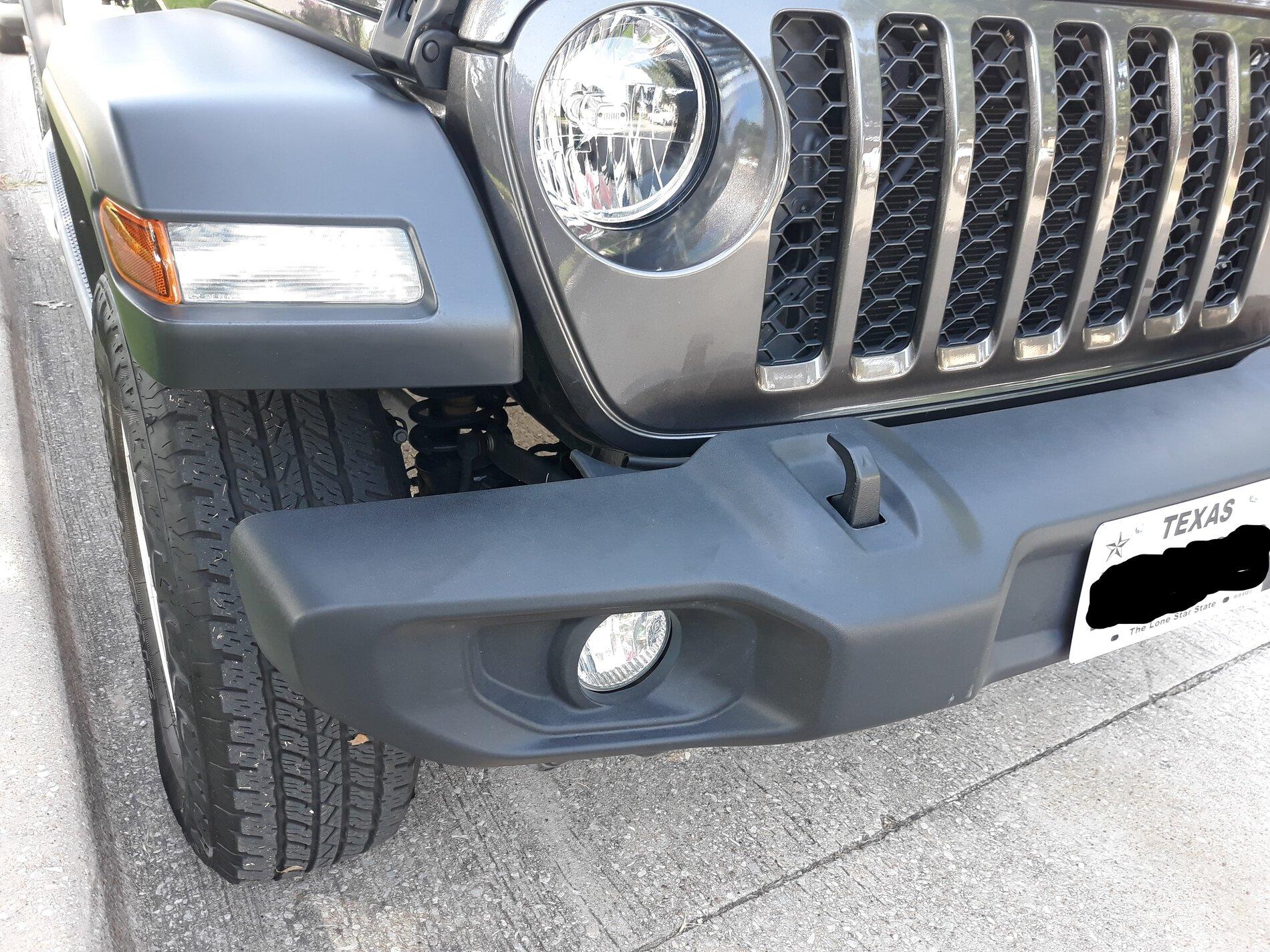 Jeep Gladiator Need information on panel between fender and bumper 20210727_175240