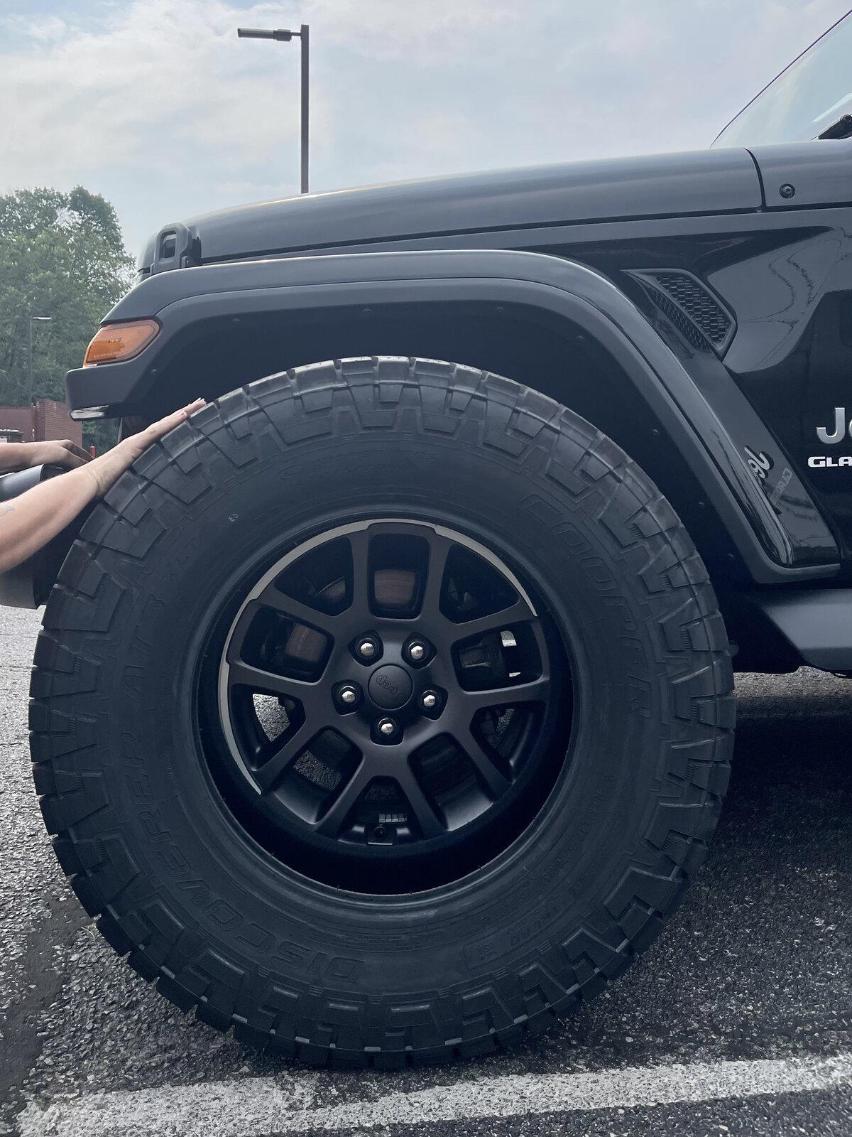Jeep Gladiator Overland Wheel/Tire upgrade combo suggestions 11D6C2B1-796D-457F-B5D5-D1F9FC1C1B62
