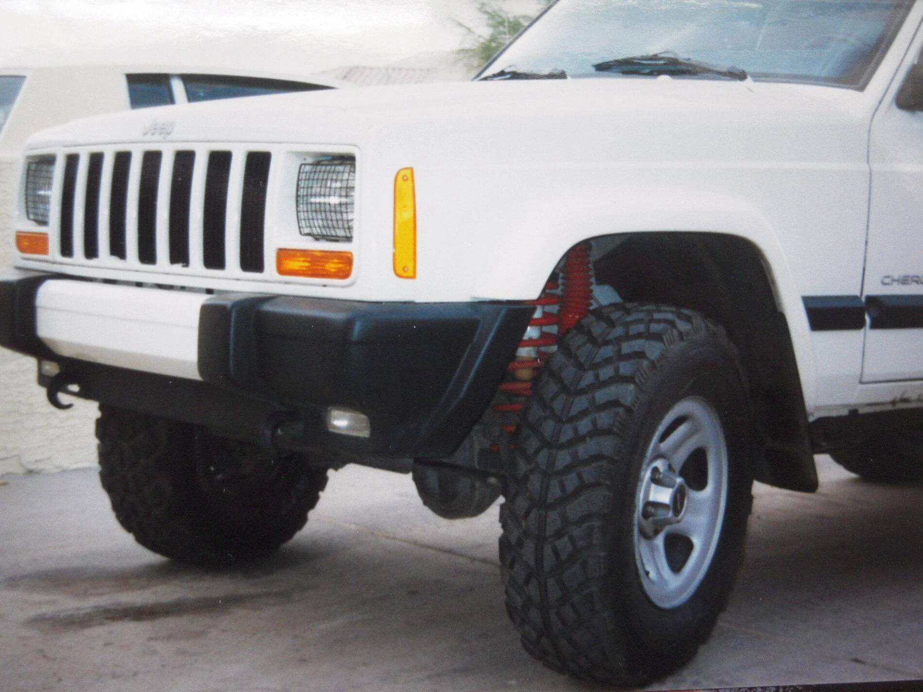 Jeep Gladiator I know I’m going to catch grief for this question. Why go larger wheels and tires DSCN0783