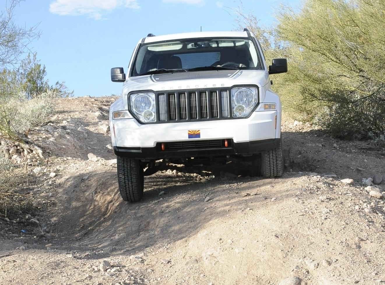 Jeep Gladiator I know I’m going to catch grief for this question. Why go larger wheels and tires _DSC0393cro