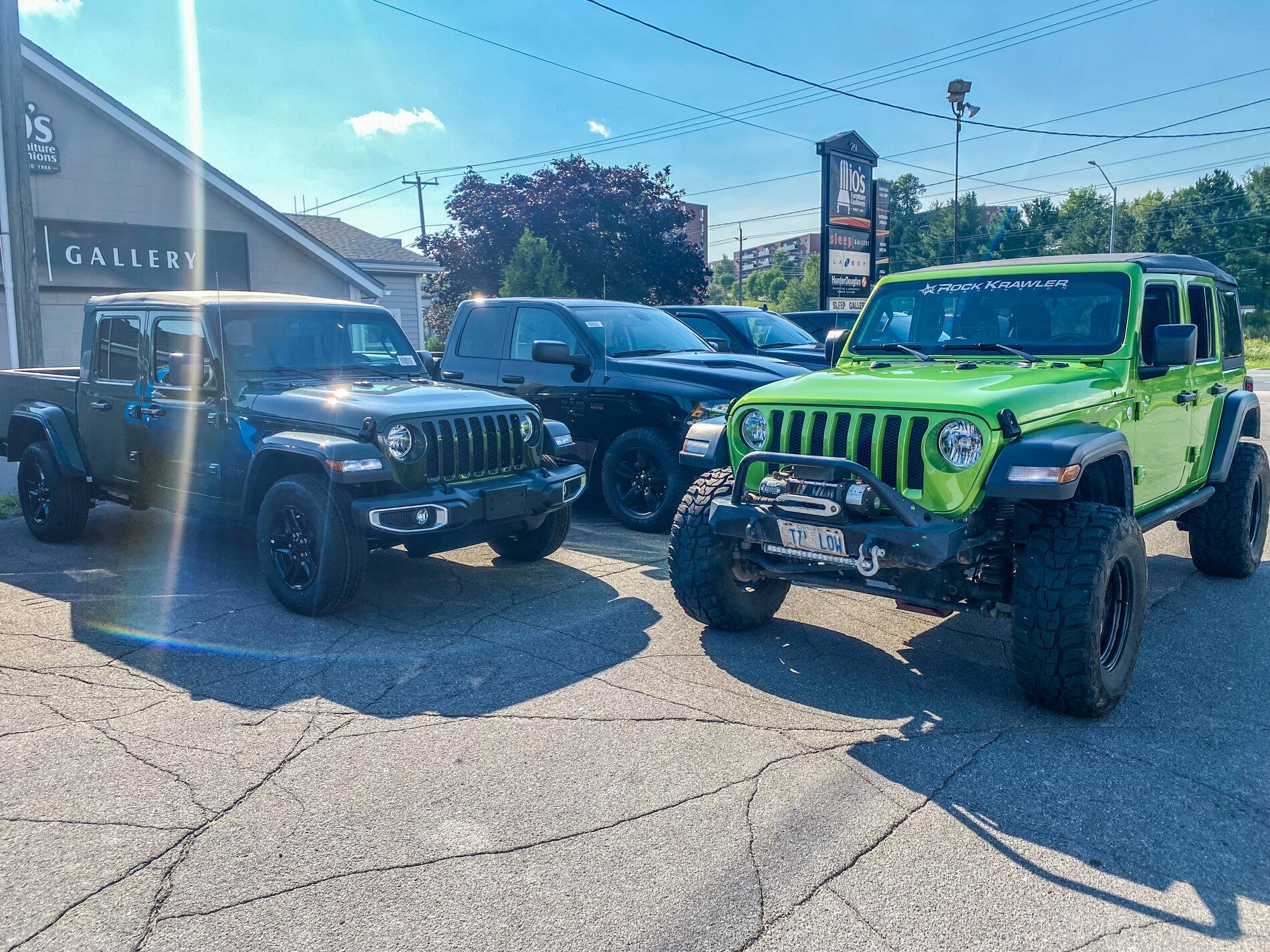 Jeep Gladiator SARGE GREEN Gladiator club 0571E388-60B2-43A6-A204-B3EAFE3997AB