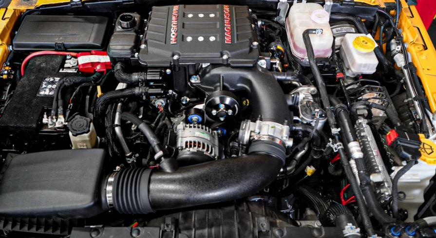Jeep Gladiator JT vs Bronco Engine Bay blower.JPG