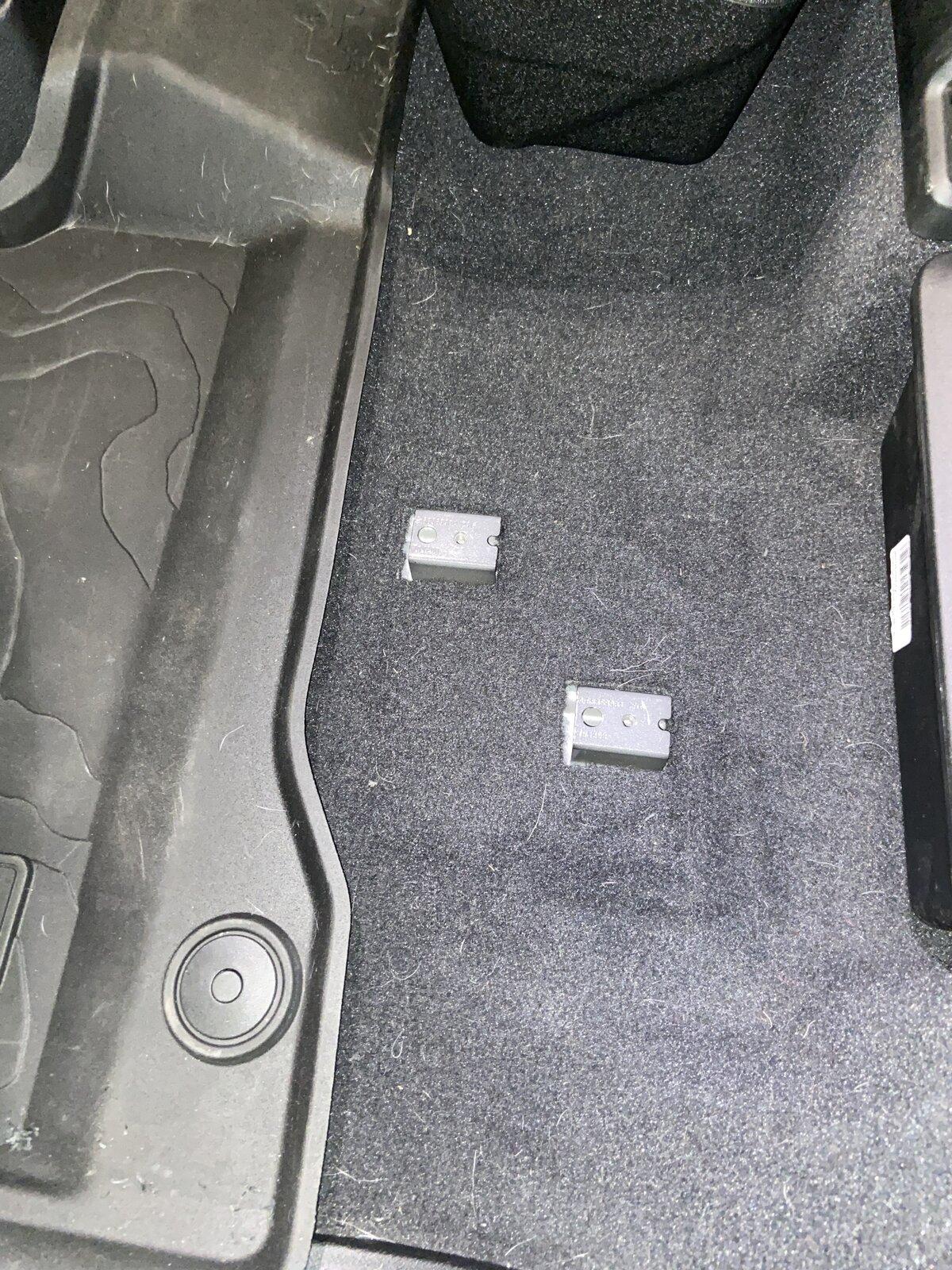 Jeep Gladiator Dog Mod Under-seat Storage Tray 62F2A72A-89E3-405C-86B0-B3231C558453