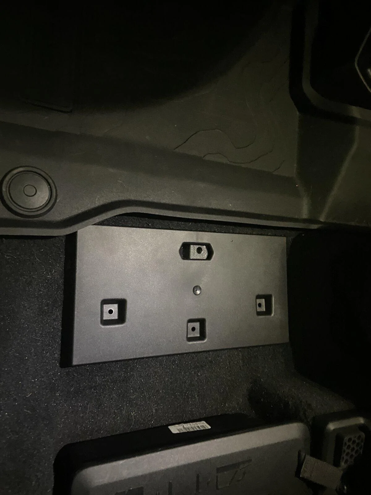 Jeep Gladiator Dog Mod Under-seat Storage Tray 69263E19-3B37-49A2-A133-71922F663422