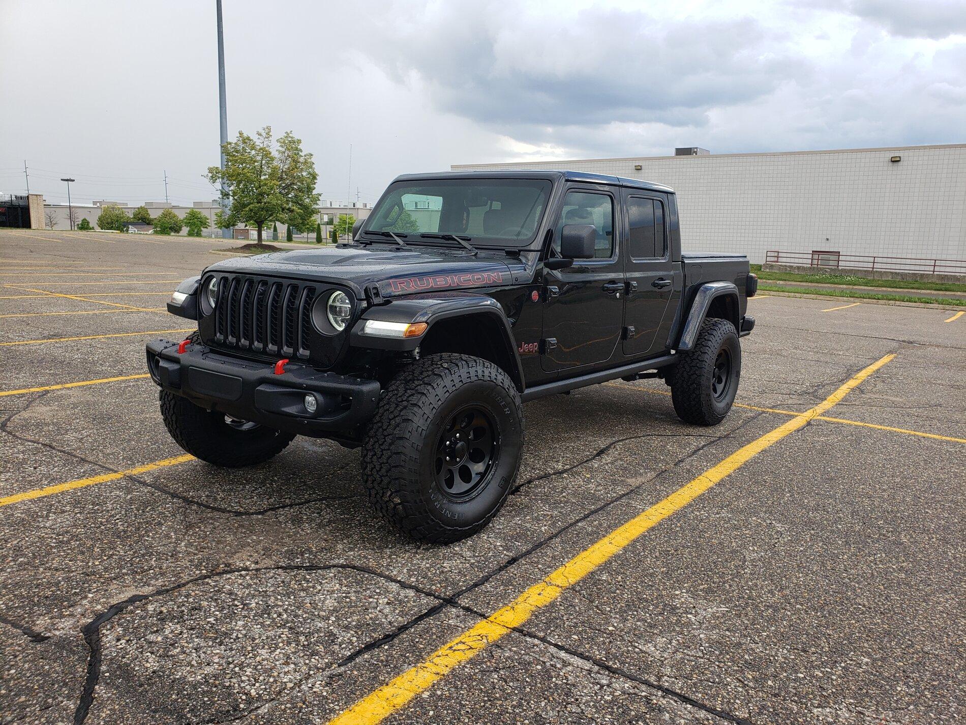 Jeep Gladiator Took Delivery of Your JT? Sign in Here! Gladiator-Front