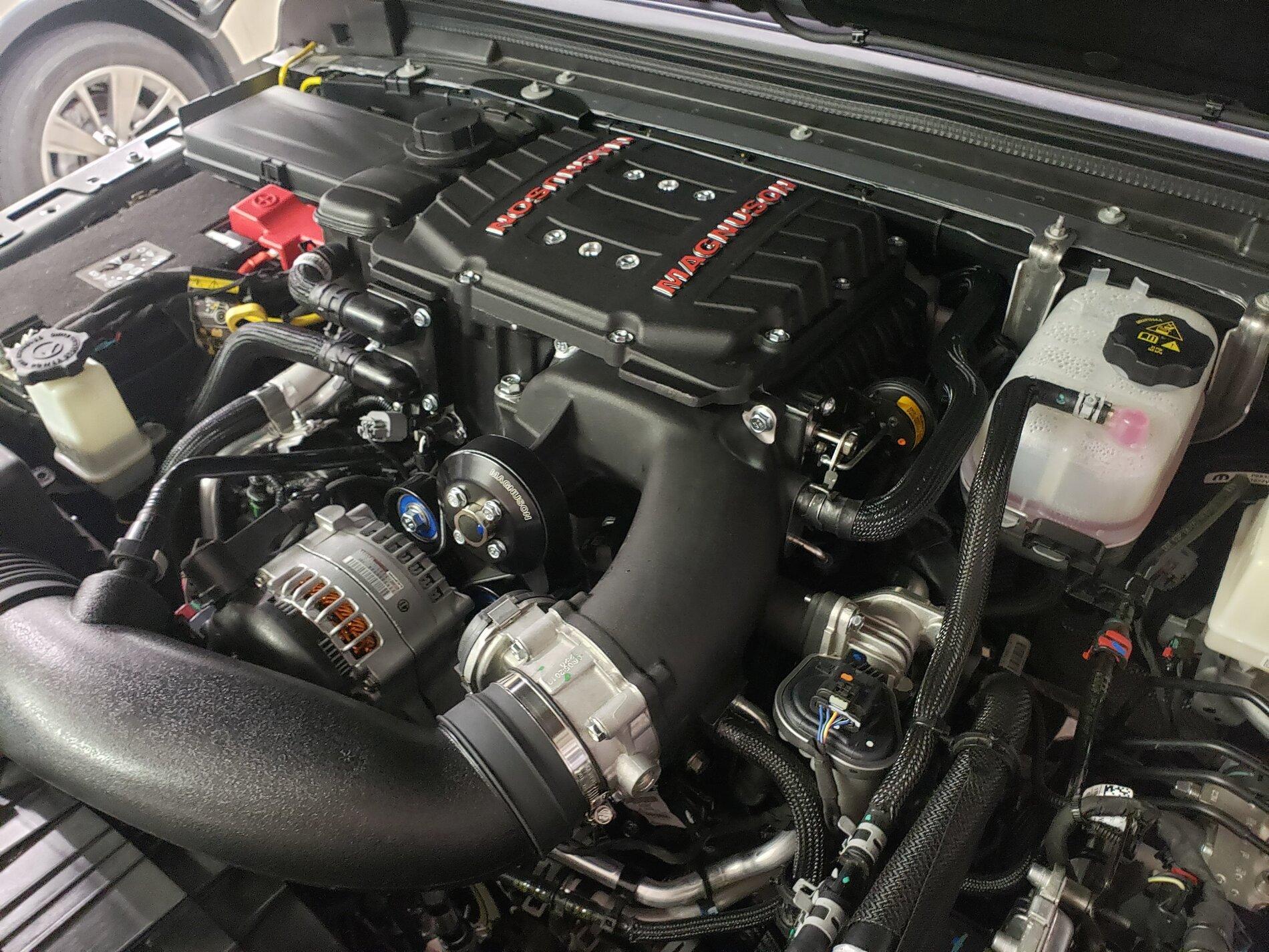 Jeep Gladiator JT vs Bronco Engine Bay 20200408_190432