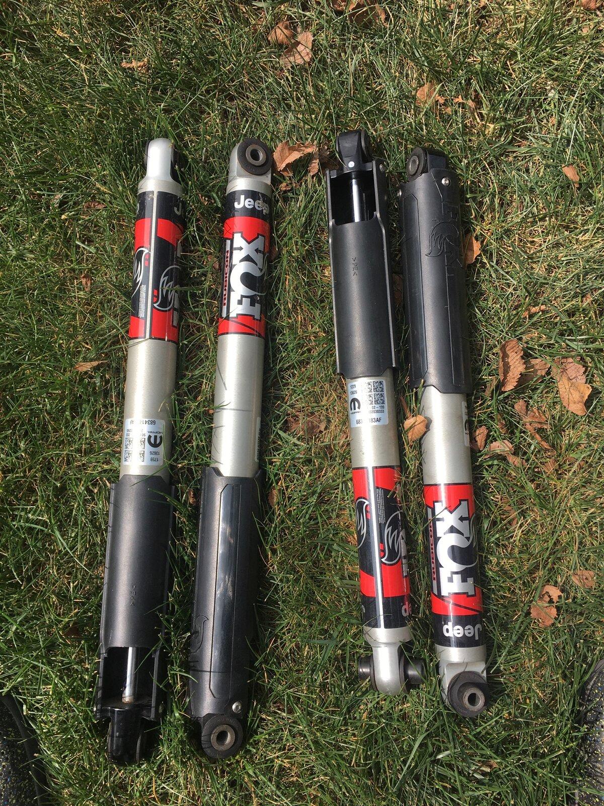 Jeep Gladiator SOLD! Rubicon Shocks AE61CA87-BCD4-4D17-8575-B317AD39580E