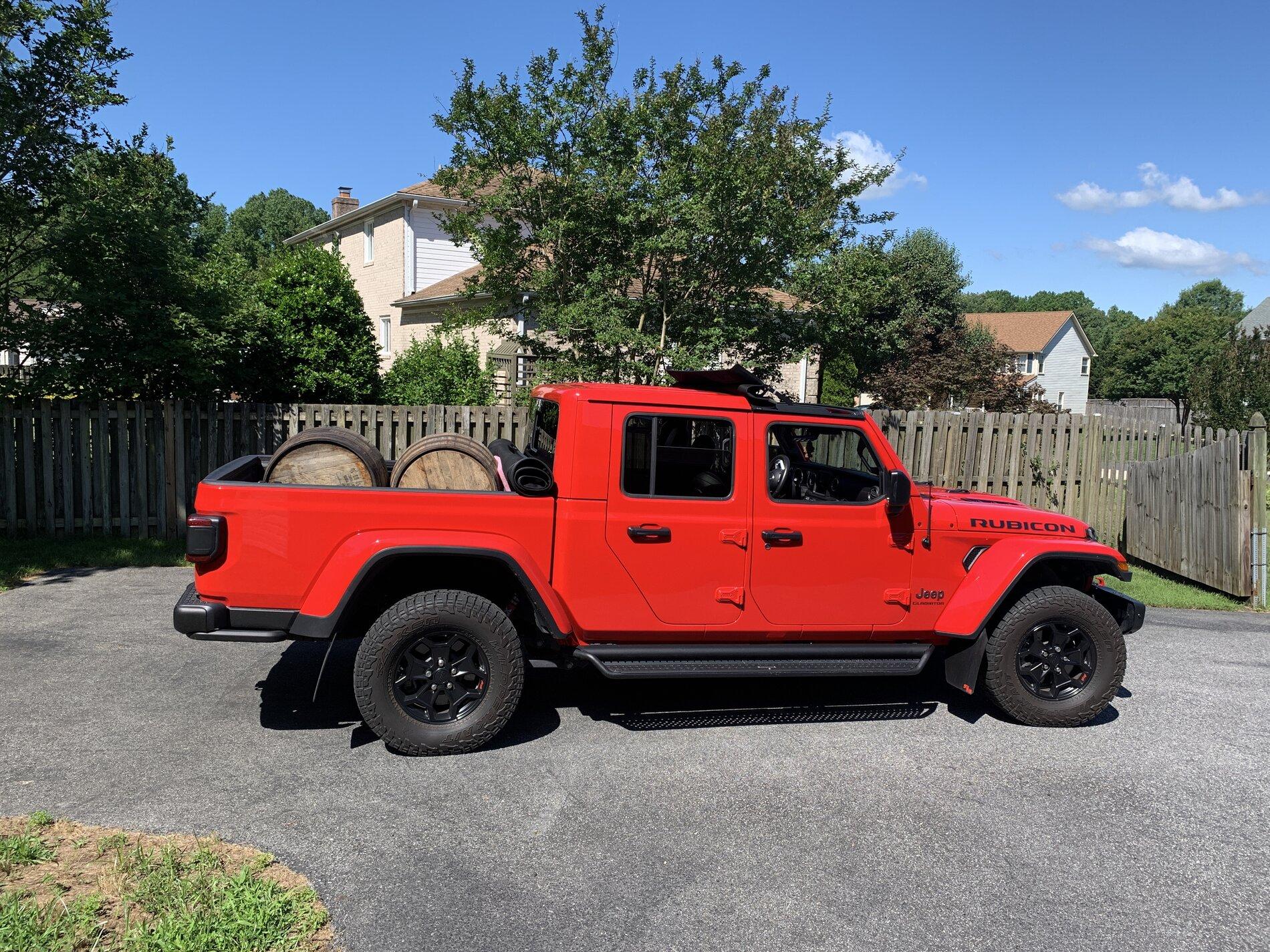 Jeep Gladiator MD Gladiators, or if your spouse has a JL and you have a JT EDD82528-0426-4043-8CF3-F795A6C5B0A5