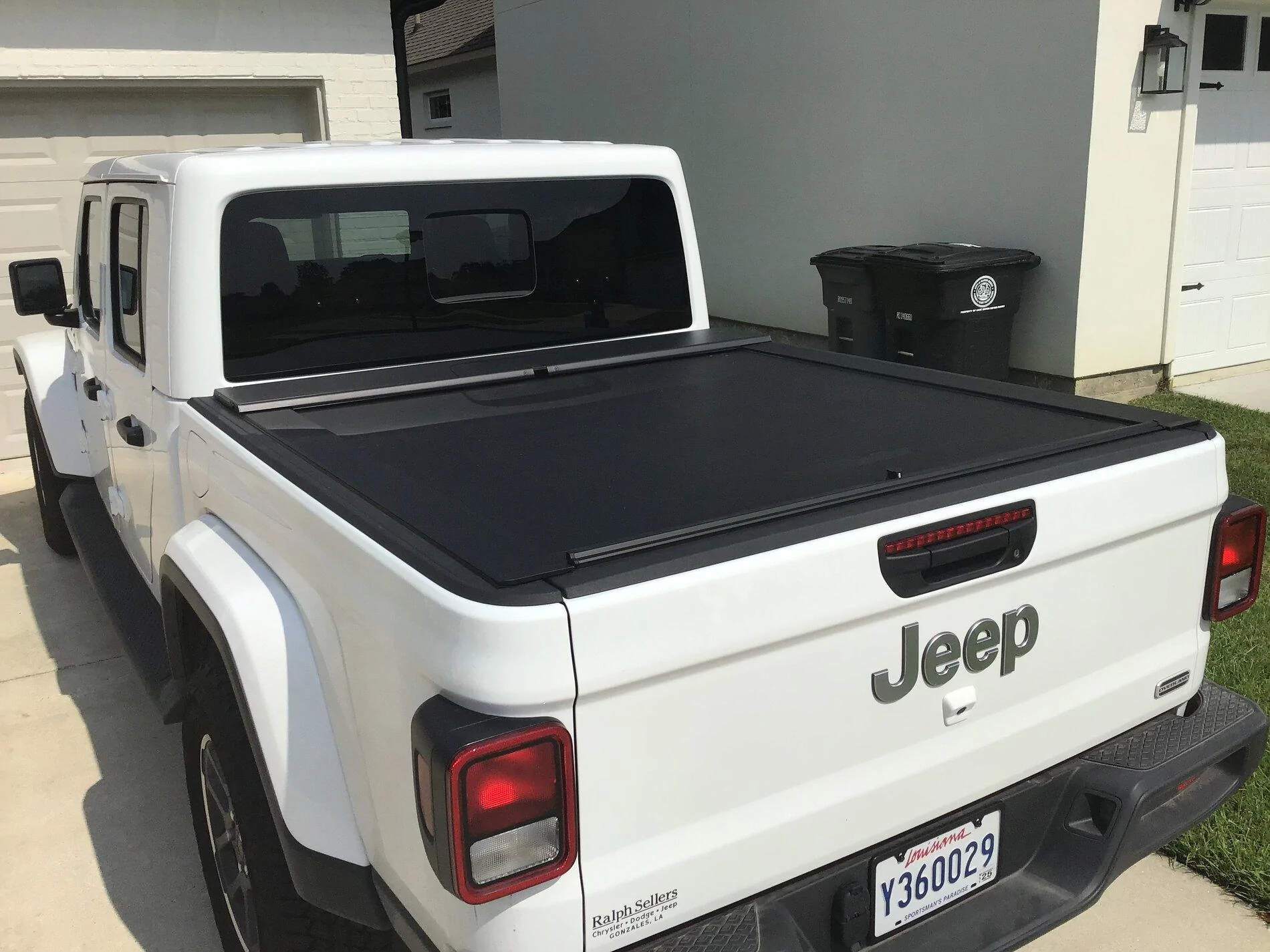 Jeep Gladiator Retractable tonneau D6CC780B-6952-4578-B72C-ADBFDED51AB3