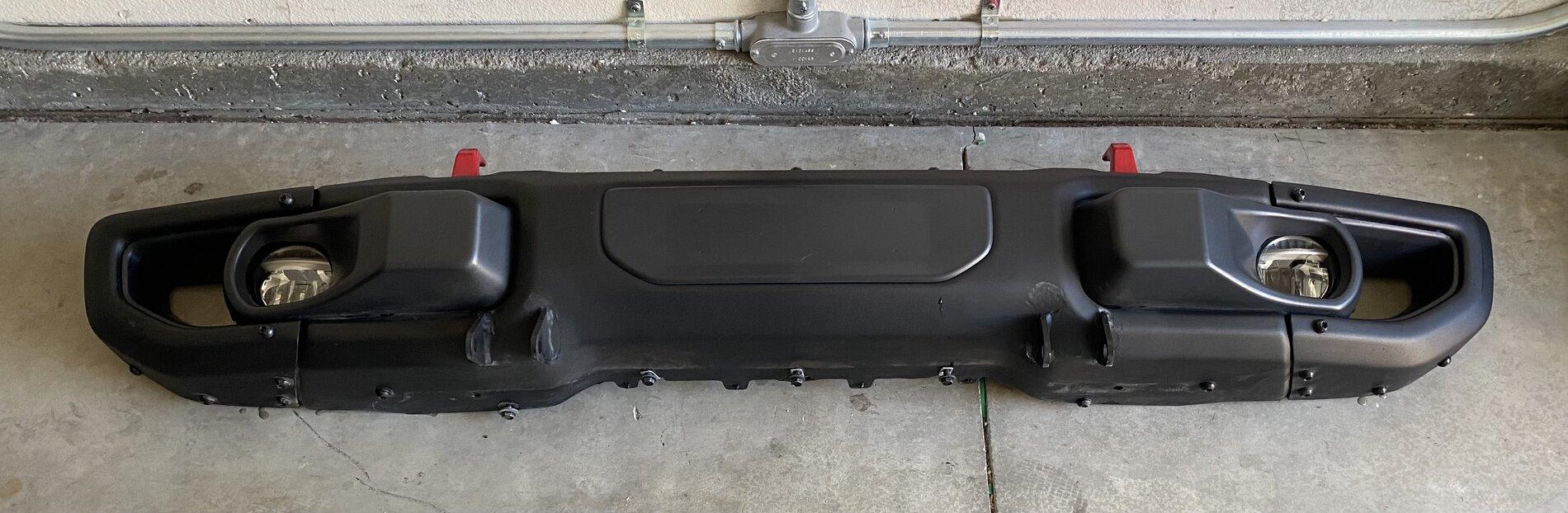 Jeep Gladiator Jeep Gladiator Rubicon Front & Rear Steel bumpers B97D1F4E-FBD9-4C4B-B646-16ED5CBA53E8