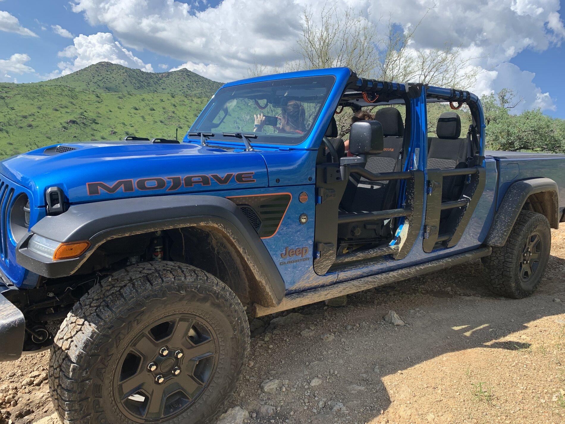 Jeep Gladiator MOJAVE Edition Gladiator JT Club 05CD2AE6-A6B6-4C2D-9820-1FB70E338F4A