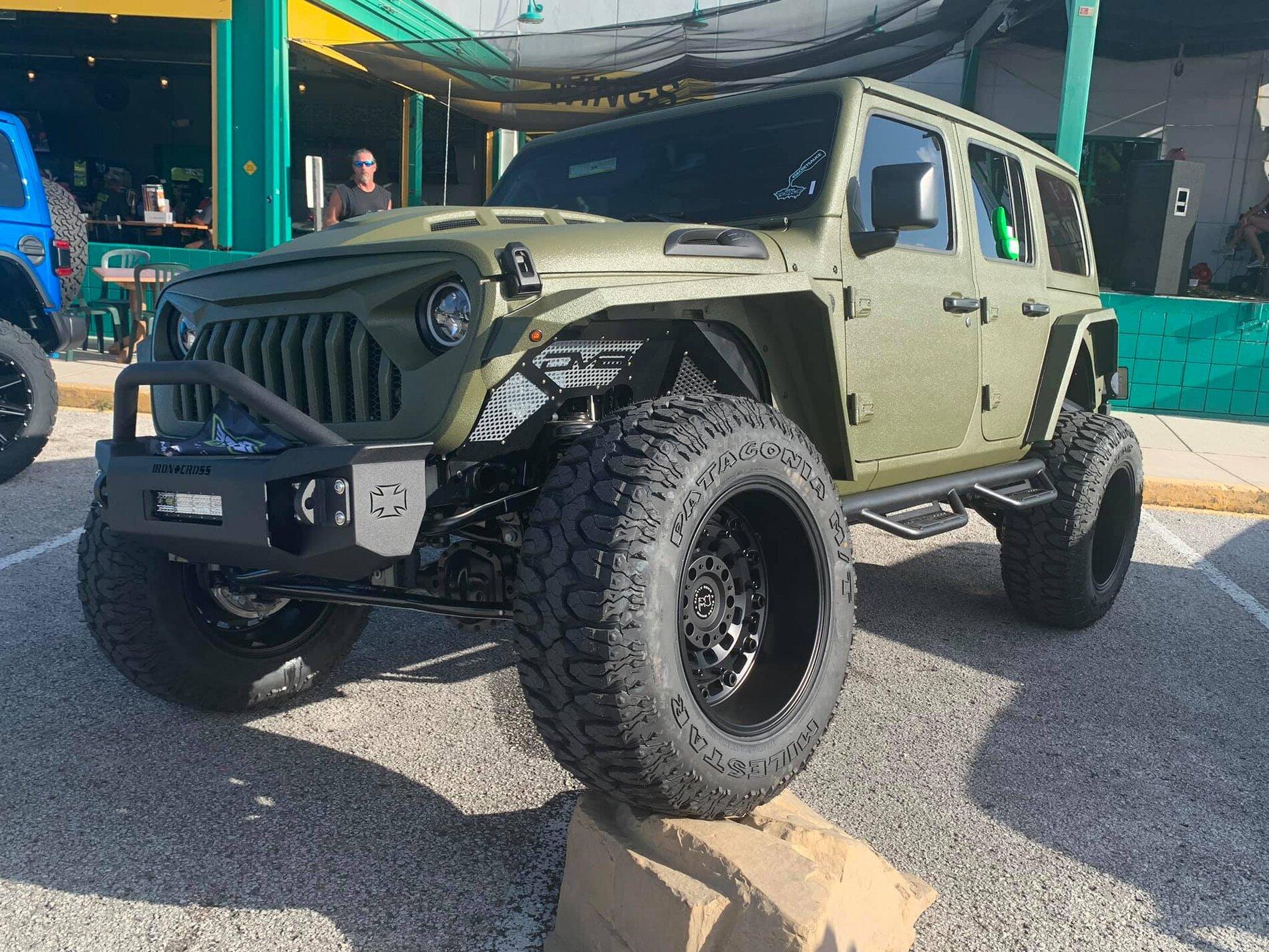 Jeep Gladiator Tampa Bay Jeep Fest Pics 229617055_10225272873230426_2218556289756313574_n