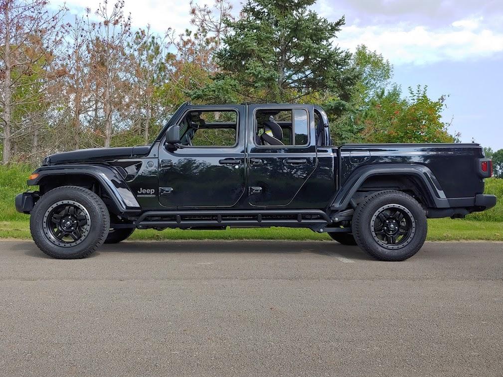 Jeep Gladiator A tale of two Gladiators to get one 80th Anniversary model Jee