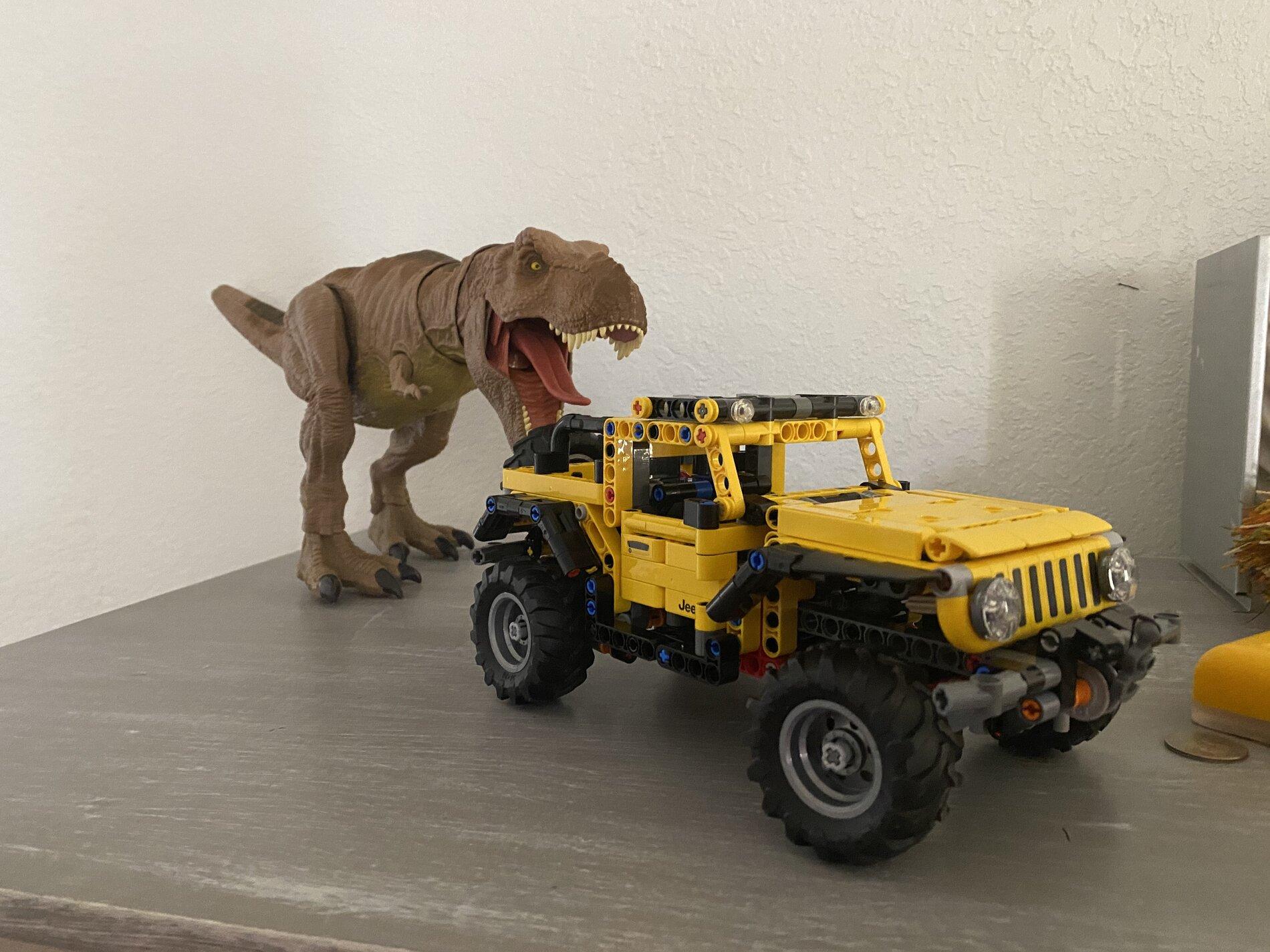 Jeep Gladiator Toy Gladiators, completed my Hot Wheels set. 291C4B3B-7D93-4D38-A90E-4302FDDA8FEE