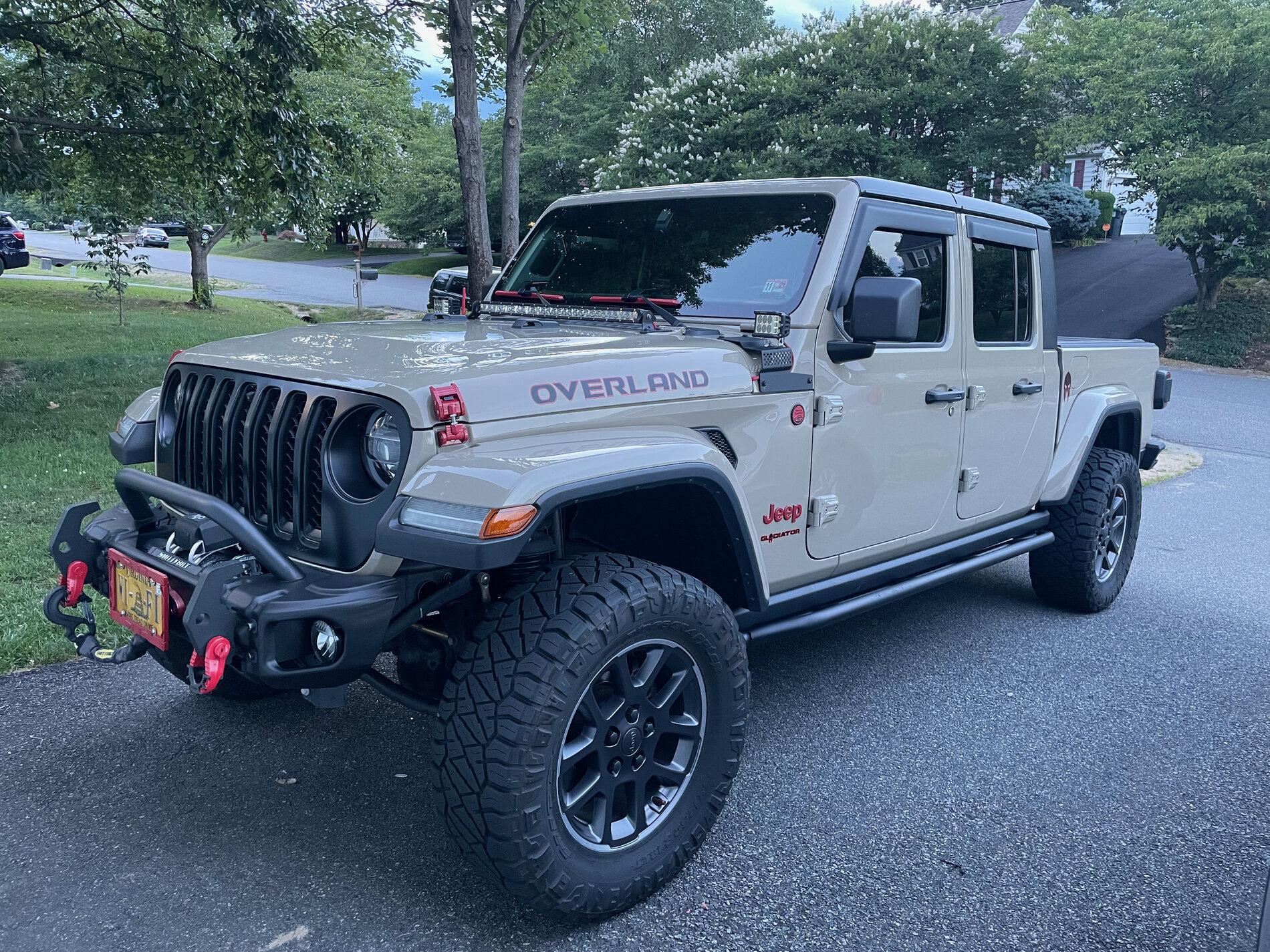 Jeep Gladiator Not seeing any overland pictures IMG_0541