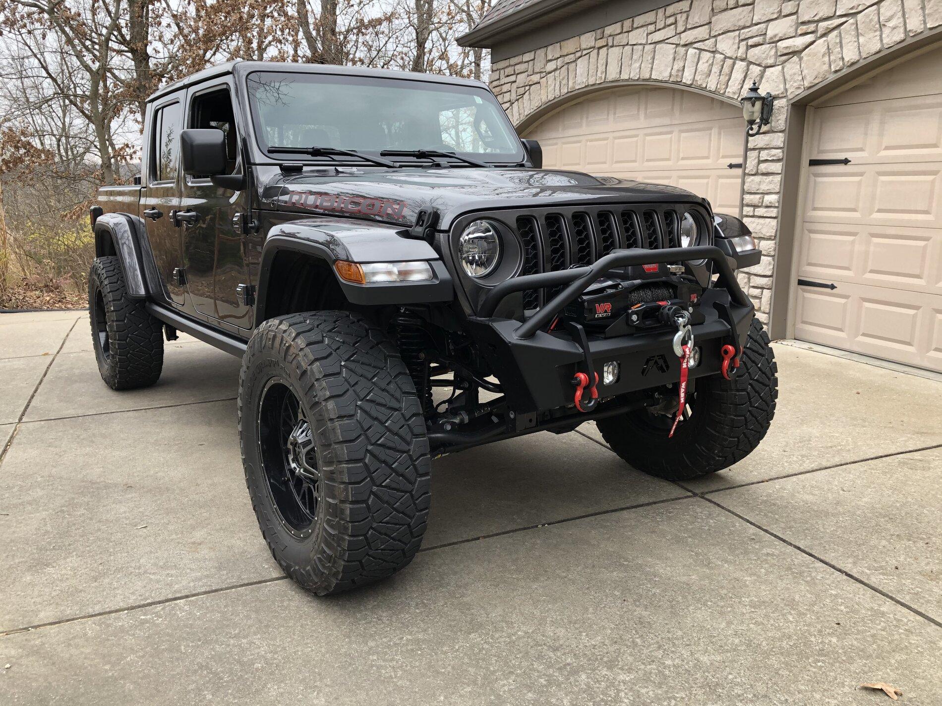 Jeep Gladiator GRANITE CRYSTAL JT Gladiator Club 7F35DB43-86A5-47DA-B820-931282F90331