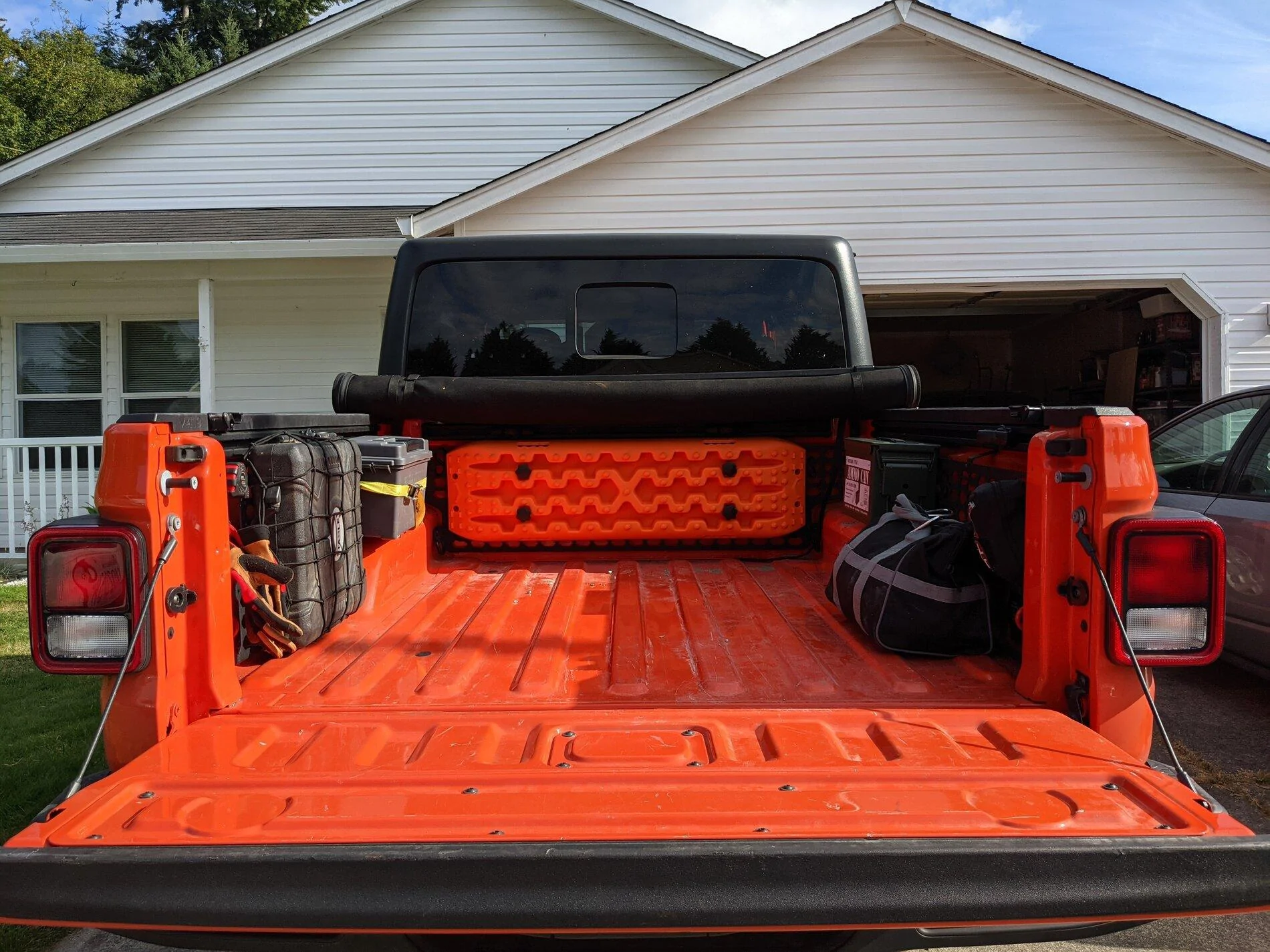 Jeep Gladiator Who has Molle Panels in their Bed (Photos) PXL_20210717_005040510