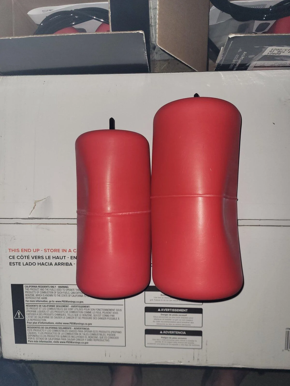 Jeep Gladiator AirLift rear bag system - info you need to know Air Bags 60917 bag comparison