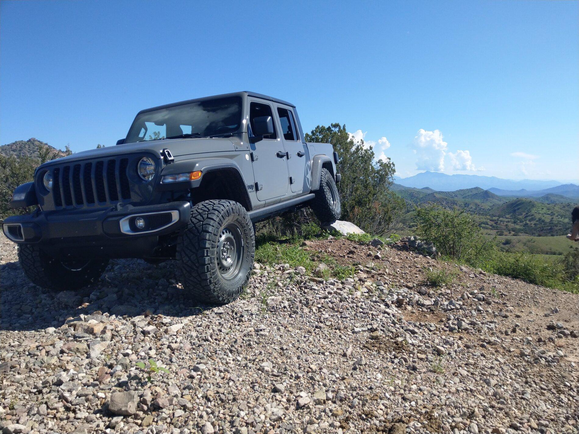 Jeep Gladiator 2 inch Mopar lift for JTRD IMAG0790