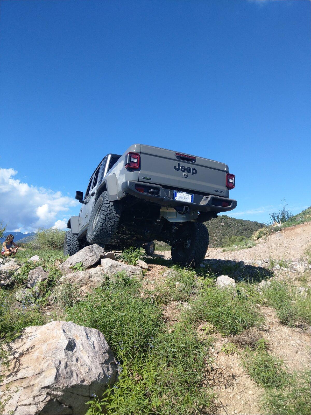 Jeep Gladiator 2 inch Mopar lift for JTRD IMAG0791
