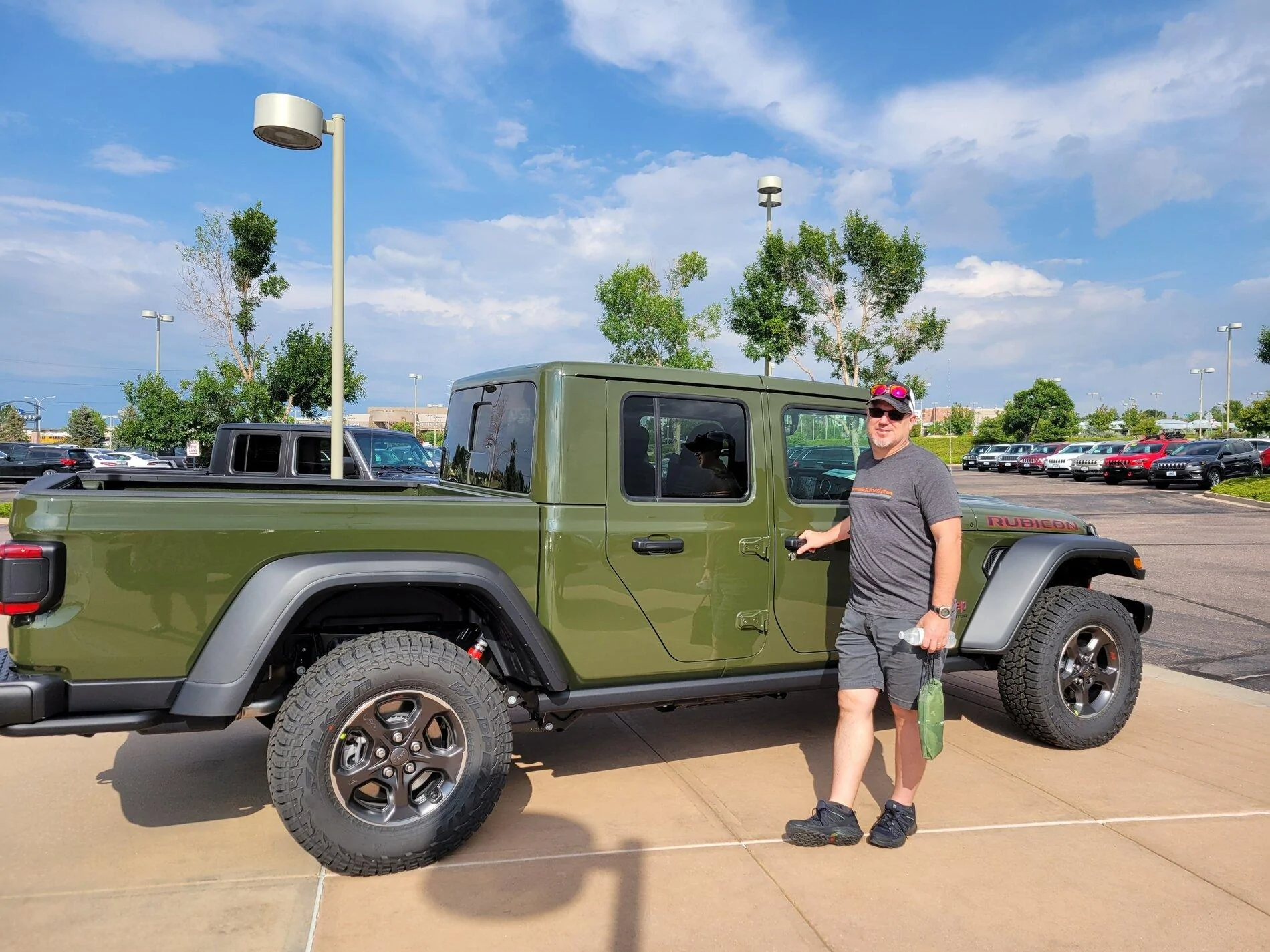 Jeep Gladiator SARGE GREEN Gladiator club Resized_20210803_165459(2)