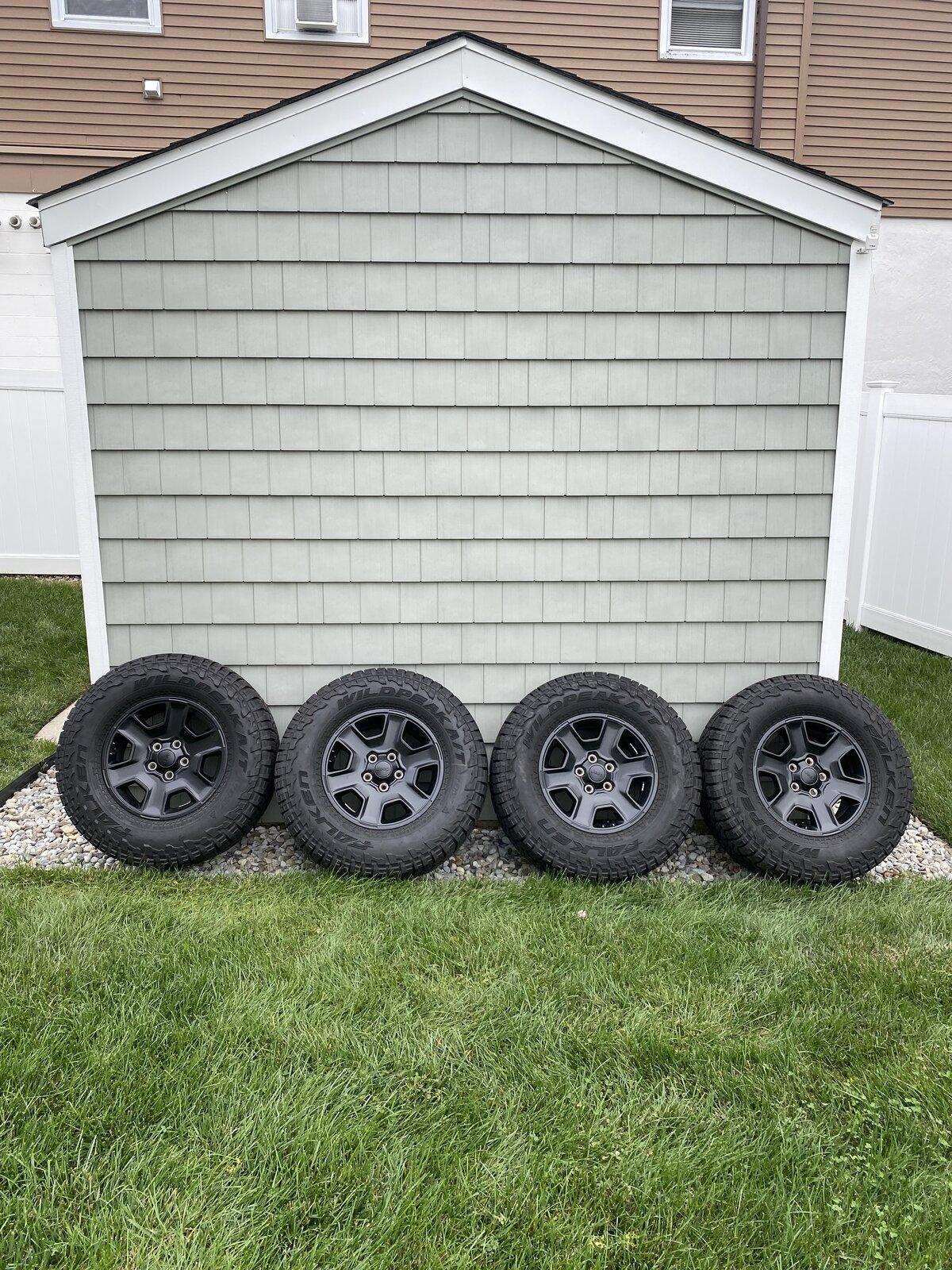 Jeep Gladiator FS: Mojave Take Off Wheels-Falken WildPeak A/T3W-TPMS Sensors IMG_3251.JPG