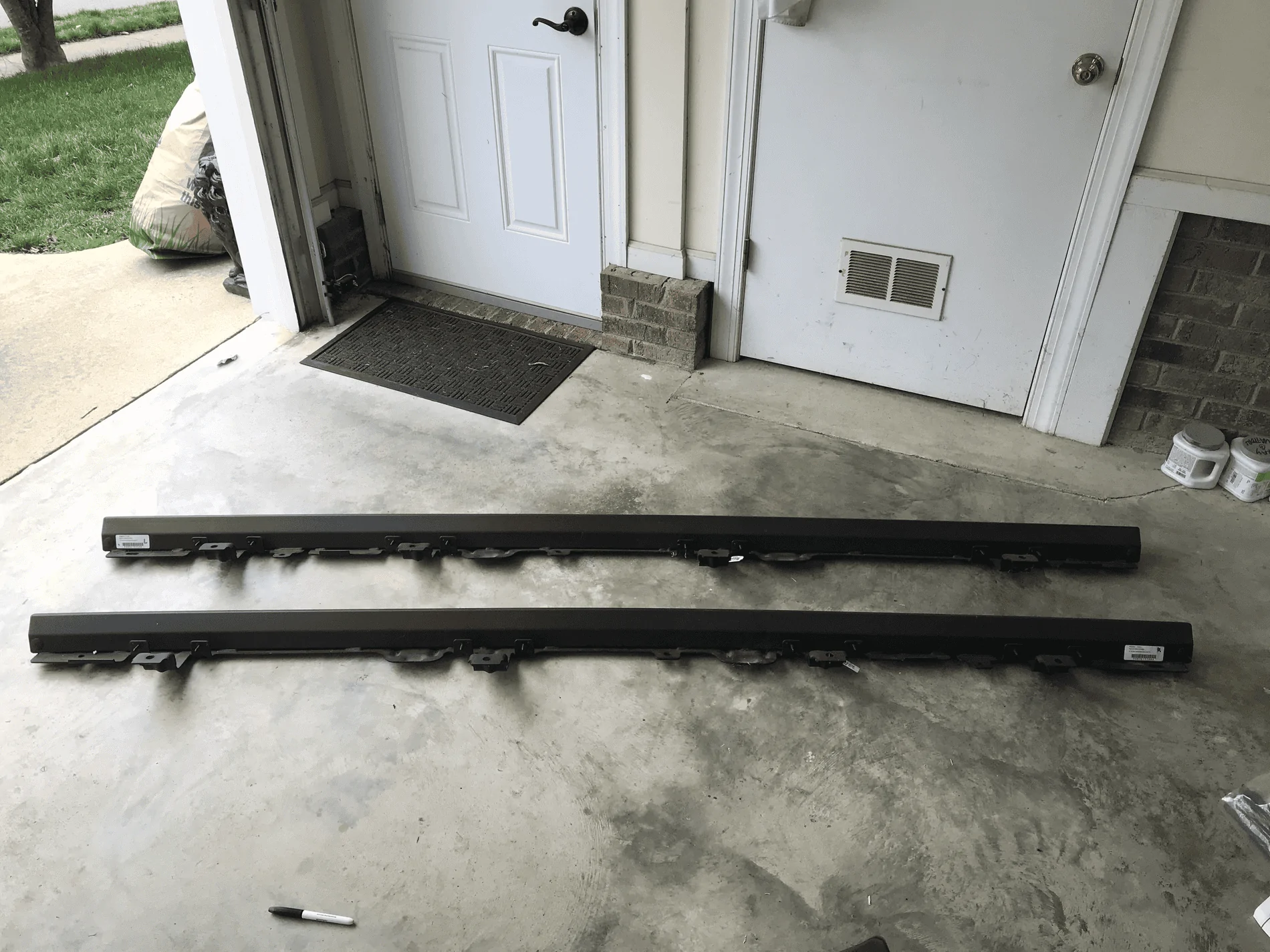 Jeep Gladiator Raleigh, NC -- Gladiator Rock Rails - Stock Mopar - $250.00 tempImagePjveDH