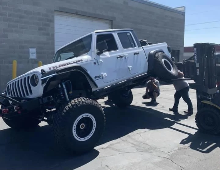 Jeep Gladiator Well built 2020 Rubicon Gladiator for sale 1F55FDCC-98C1-4F6D-872A-9C3FBCDBE484