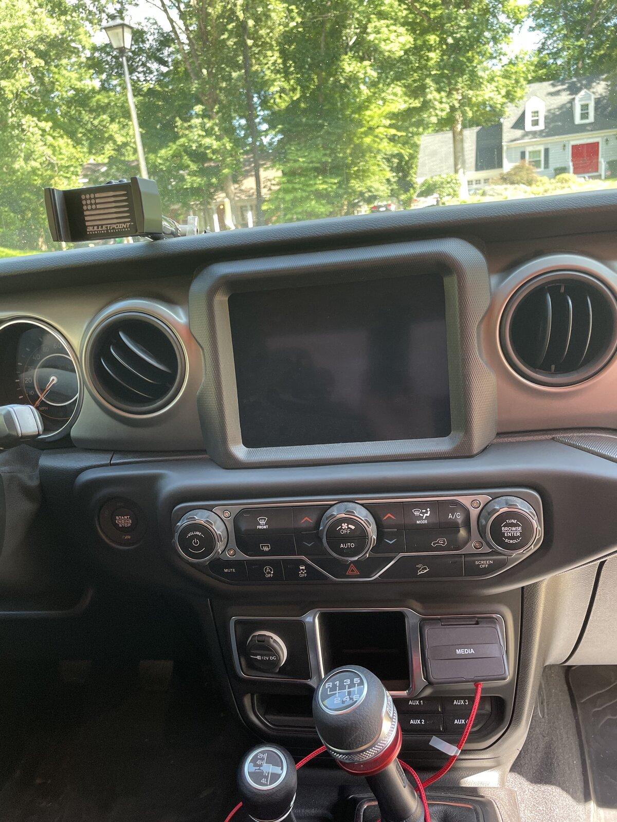 Jeep Gladiator Upgrading the 5" base radio system ABDD44D8-5B73-4D5F-8E0E-6E23A9E40D3F