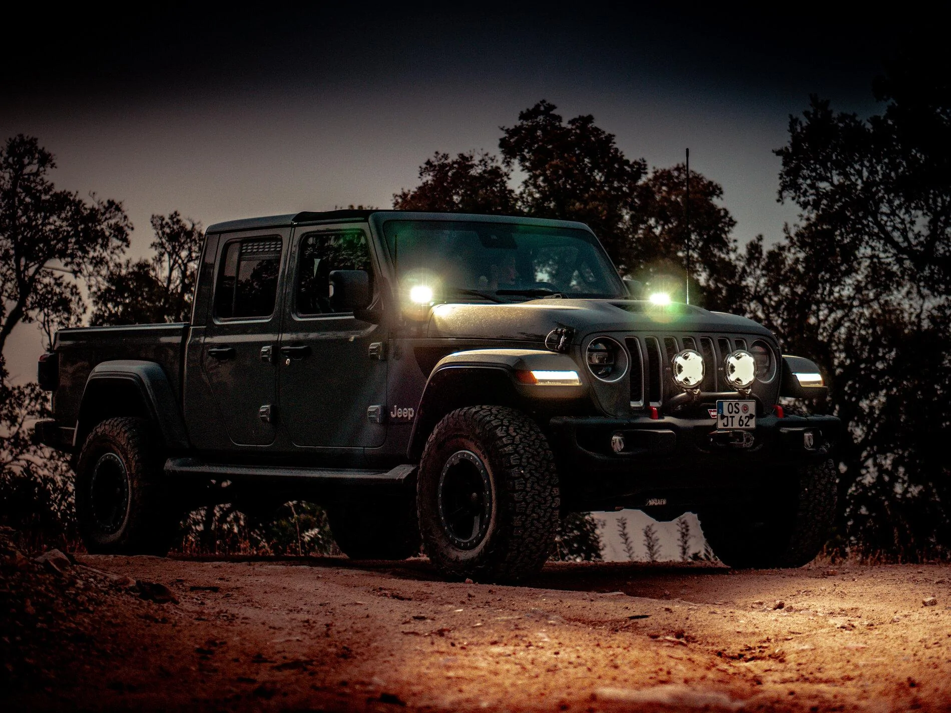 Jeep Gladiator STING GRAY Gladiator JT Club F28C3EC0-B098-483D-B028-F5501DC9318C