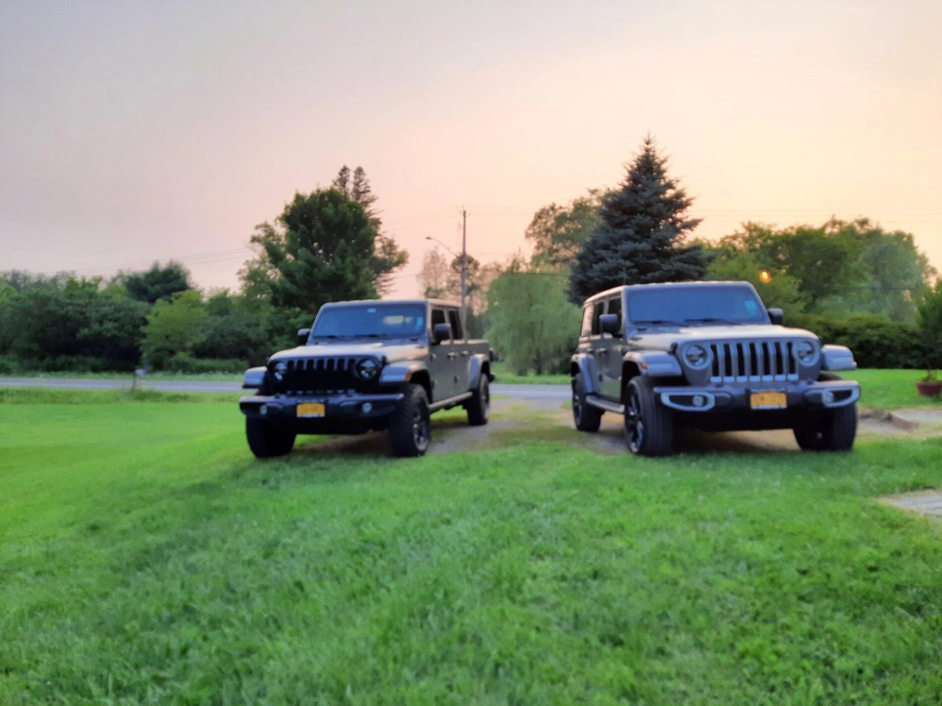 Jeep Gladiator Still a gladiator owner and picked the wife to be up a wrangler 4xE 20210805_194400