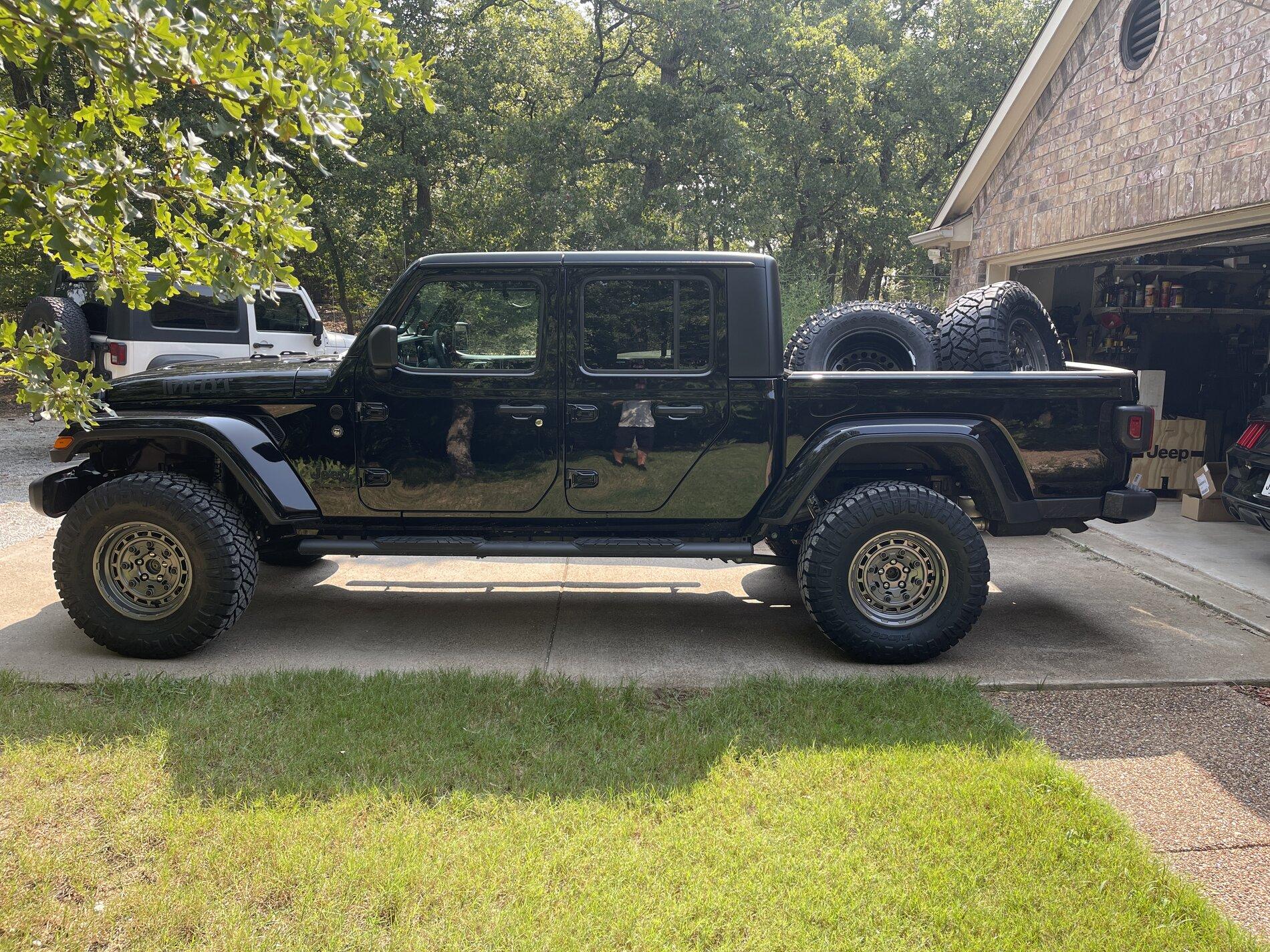 Jeep Gladiator Ford sent me a new decal for my Jeep 38C3653C-2564-4965-B5E7-79C694AF7C98