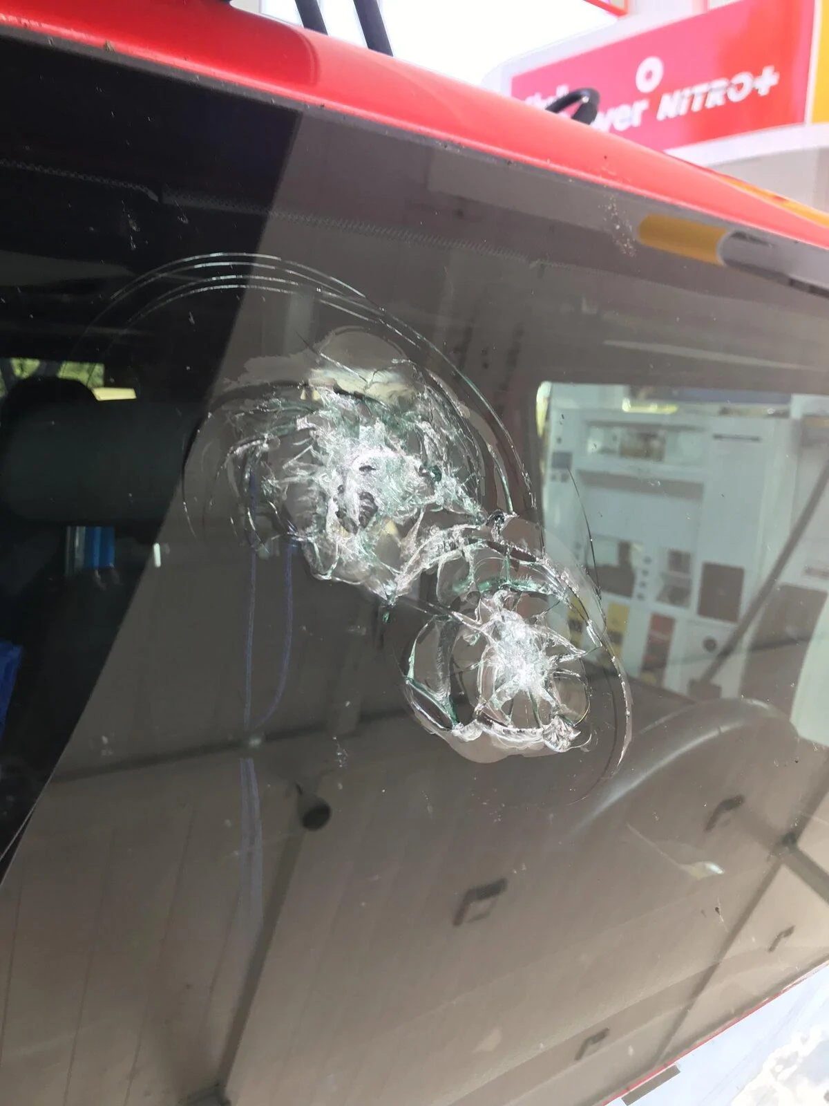 Jeep Gladiator Anyone tried windshield treatments to stop cracks? AAB020CC-36B0-4D0C-8A92-F8EA337CA952