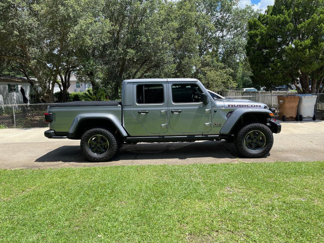 Jeep Gladiator Rubicon Takeoffs. Tires and Wheels 4
