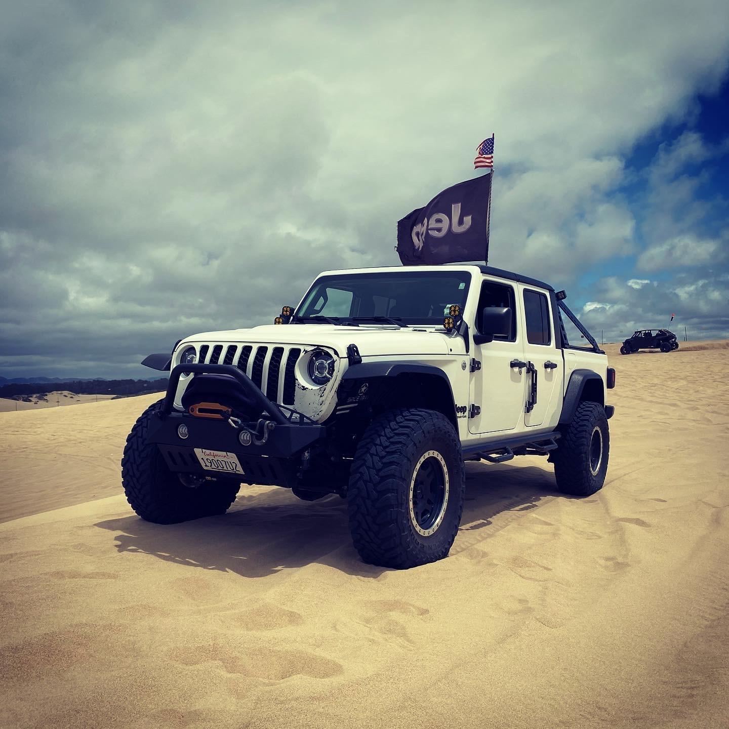Jeep Gladiator UPDATED- 8/6/2021 Bright white Sport-S Max Tow Build 2021 JT