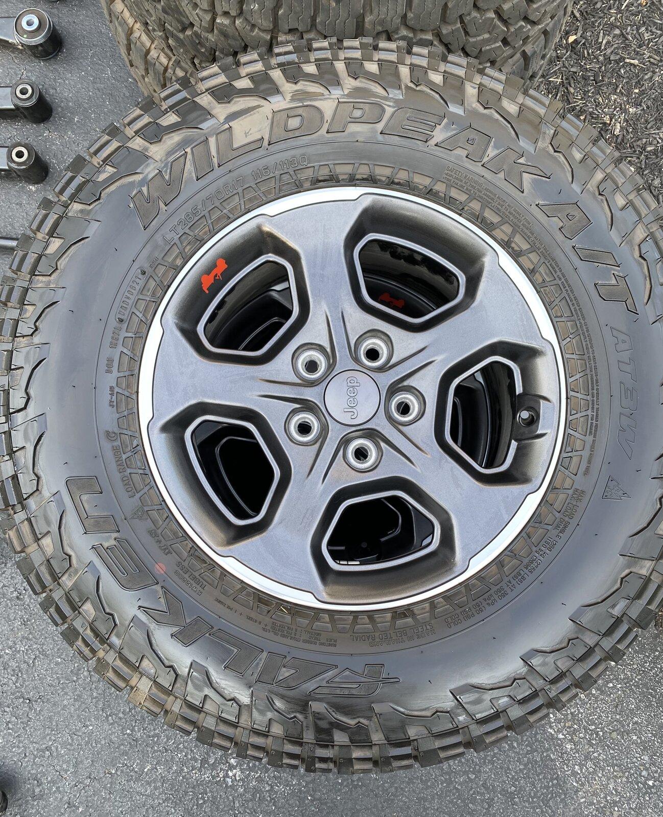 Jeep Gladiator JTR takeoffs - 1,700 miles! ($1,200) FBD303DB-DE07-472F-B8CB-742D5D342B08