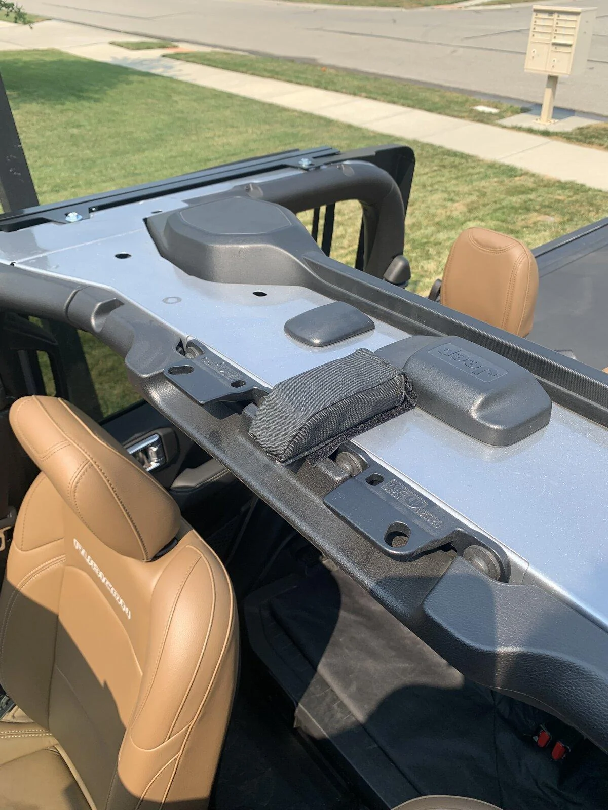 Jeep Gladiator Suntop Soft Top C23E2BA8-35A0-45CF-AC2B-6DBC87B213DC