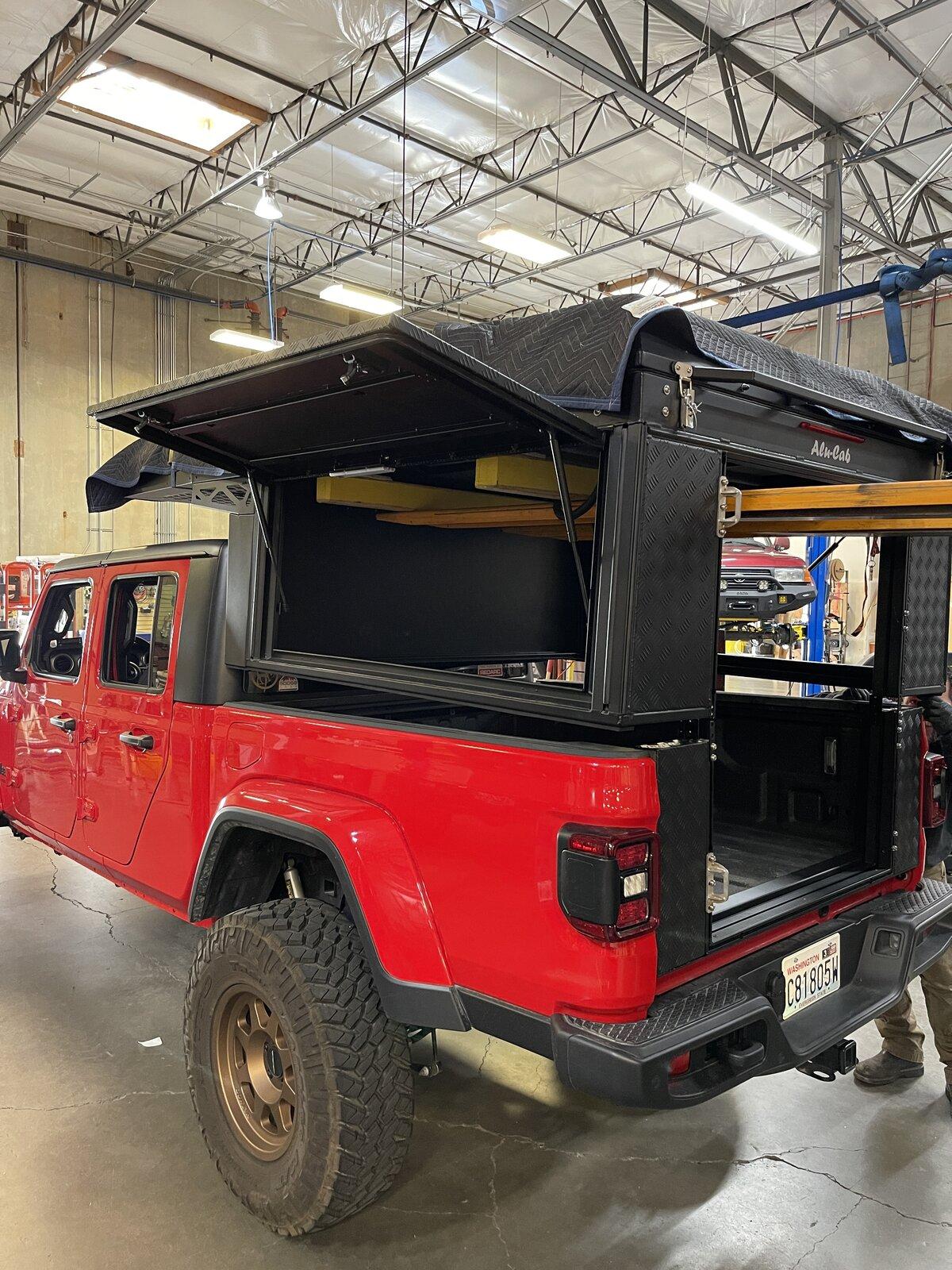 Jeep Gladiator Ecodiesel Firecracker Sport S Build 7E144D74-54DF-489A-B051-4D3A4EDD4784