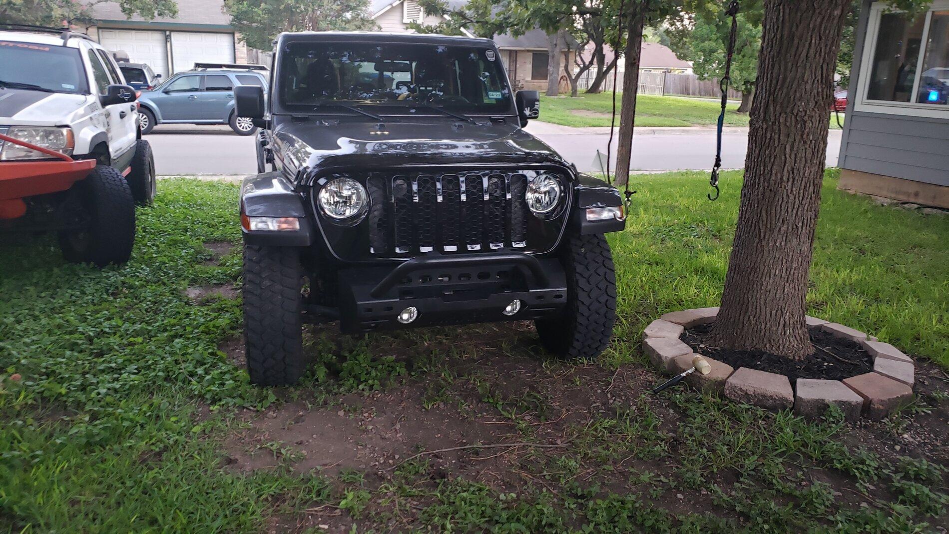 Jeep Gladiator Aluminum Front Bumpers 20210807_202933
