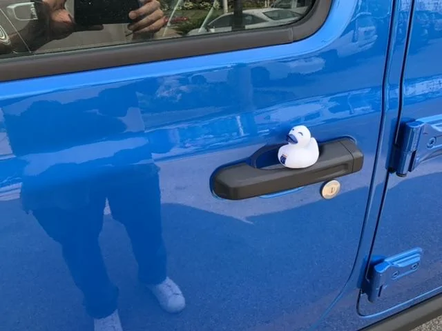 Jeep Gladiator Get a duck yet? 582C67DF-9E50-4C87-A27F-90A0B97AC8AA