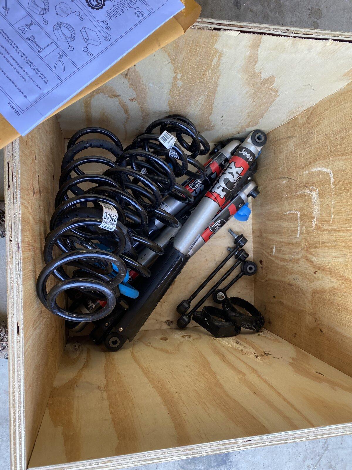 Jeep Gladiator Gladiator Rubicon stock suspension 28E05A2D-8151-4F1E-93D0-56C86547AB22