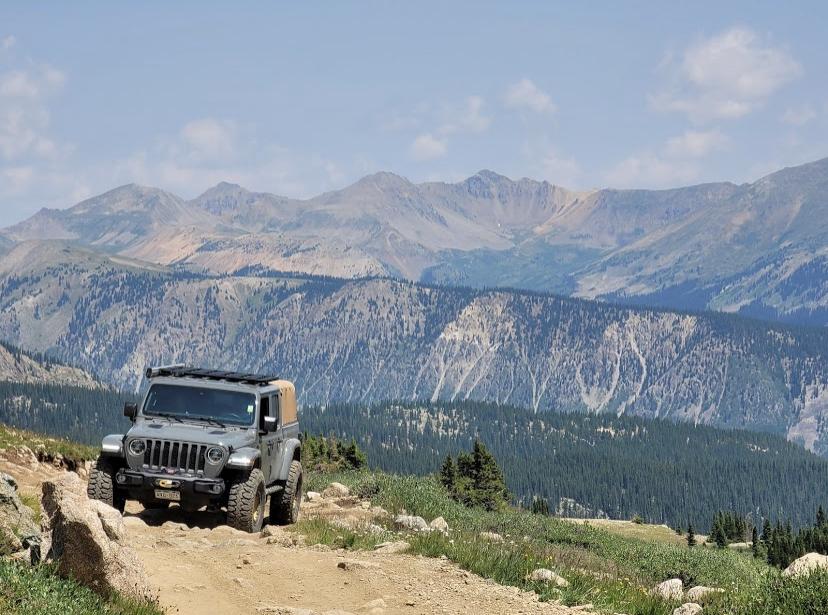 Jeep Gladiator STING GRAY Gladiator JT Club IMG_1813