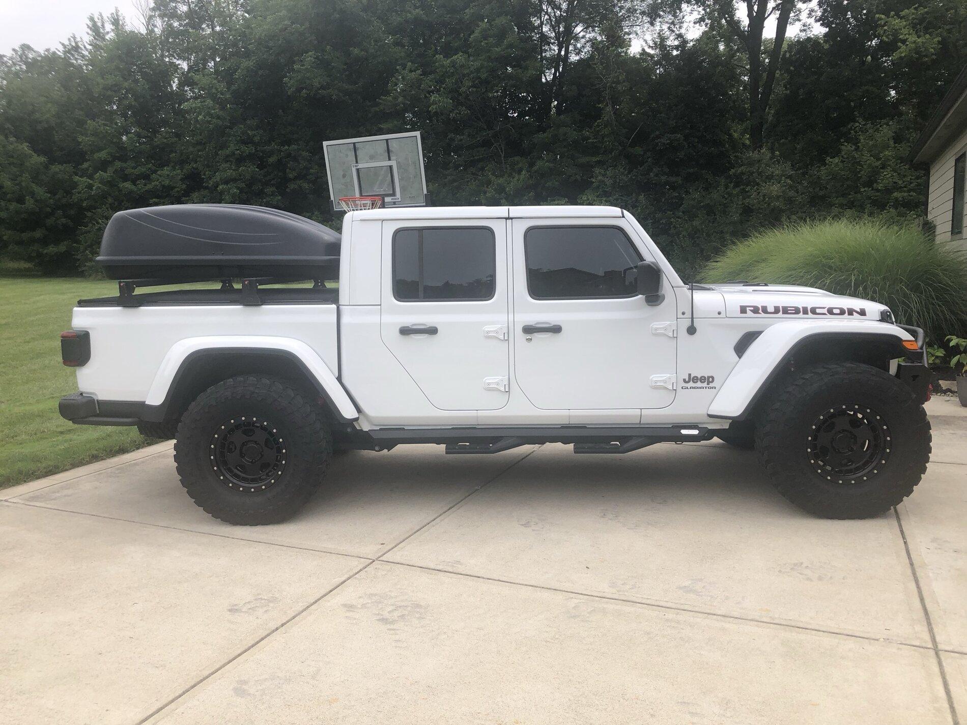 Jeep Gladiator FS 2020 Rubicon With Mods 7DCF8C8E-5E78-4E9E-BF4F-9979815287BA