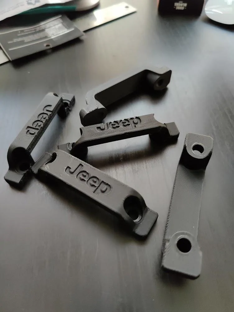 Jeep Gladiator Needed a JG Rear bed latch. xUAXHSeWkV09_VsqnndL4CfiA=w753-h1003-no?authuser=0