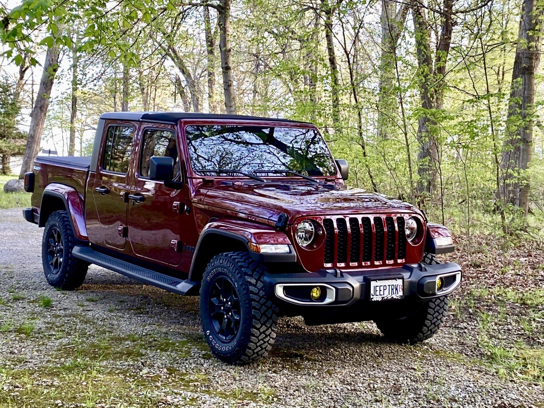 Jeep Gladiator Gladiator Glamour Shots 72C569A0-FEE9-44F0-93E5-5BED51ED90FF