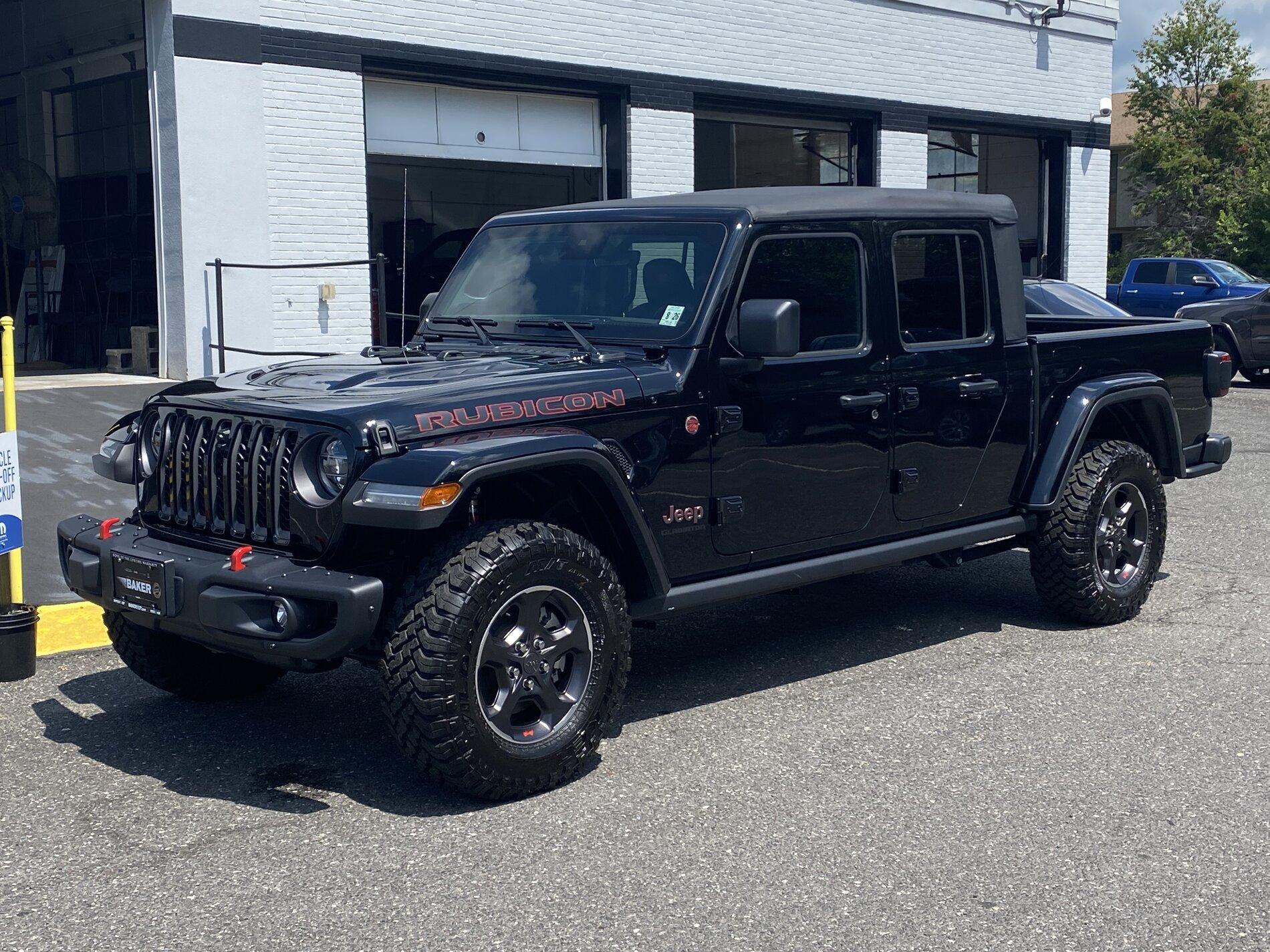 Jeep Gladiator Took Delivery of Your JT? Sign in Here! EAAC43A7-2277-4445-97E8-3D72918184F6