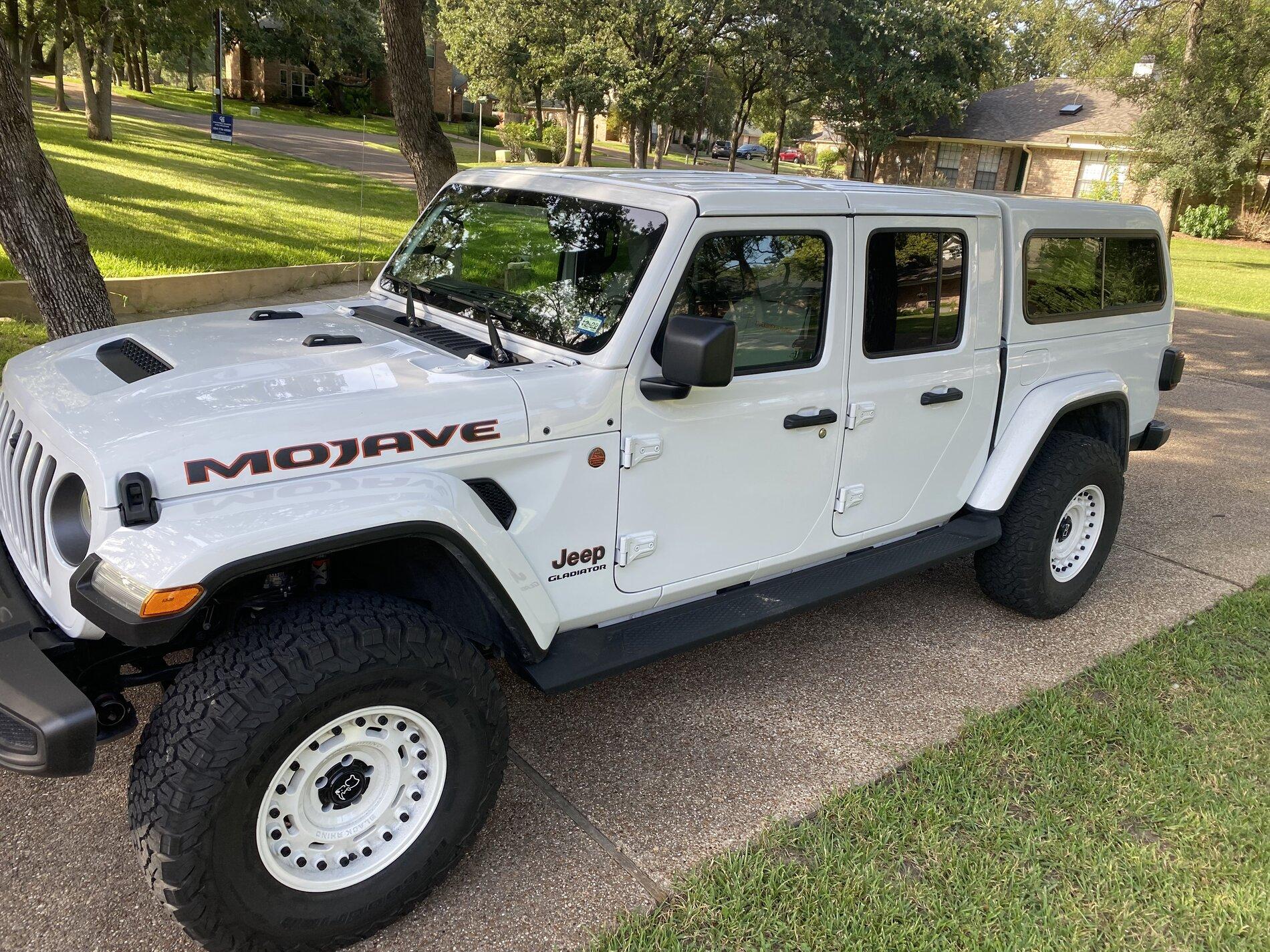 Jeep Gladiator Gladiator Mojave 2021fully loaded w ARE top selling separately and as a Complete Package IMG_3613