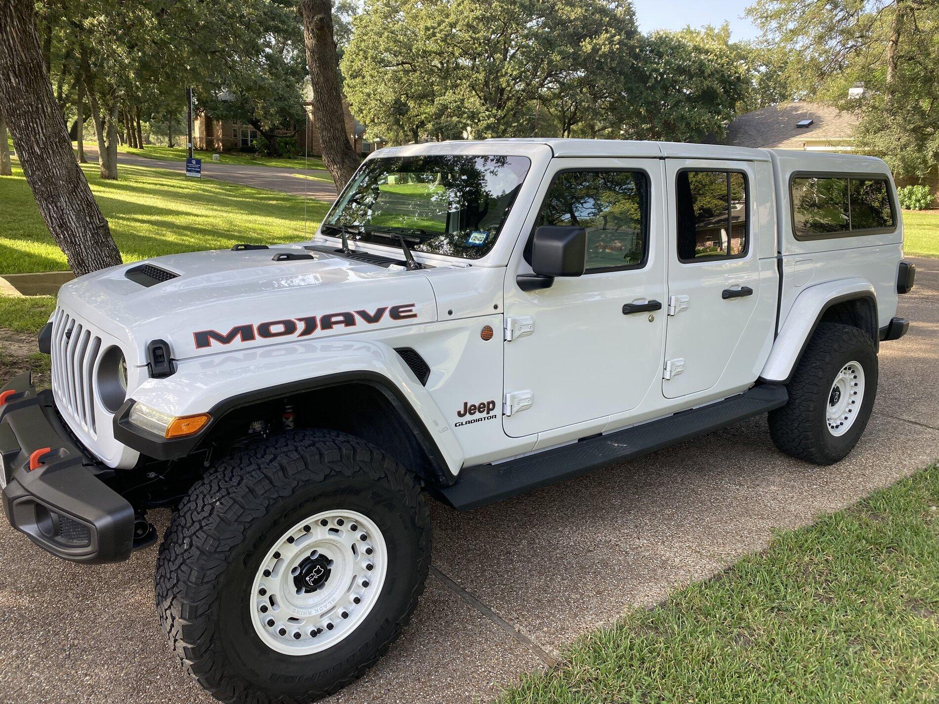 Jeep Gladiator Gladiator Mojave 2021fully loaded w ARE top selling separately and as a Complete Package IMG_3614