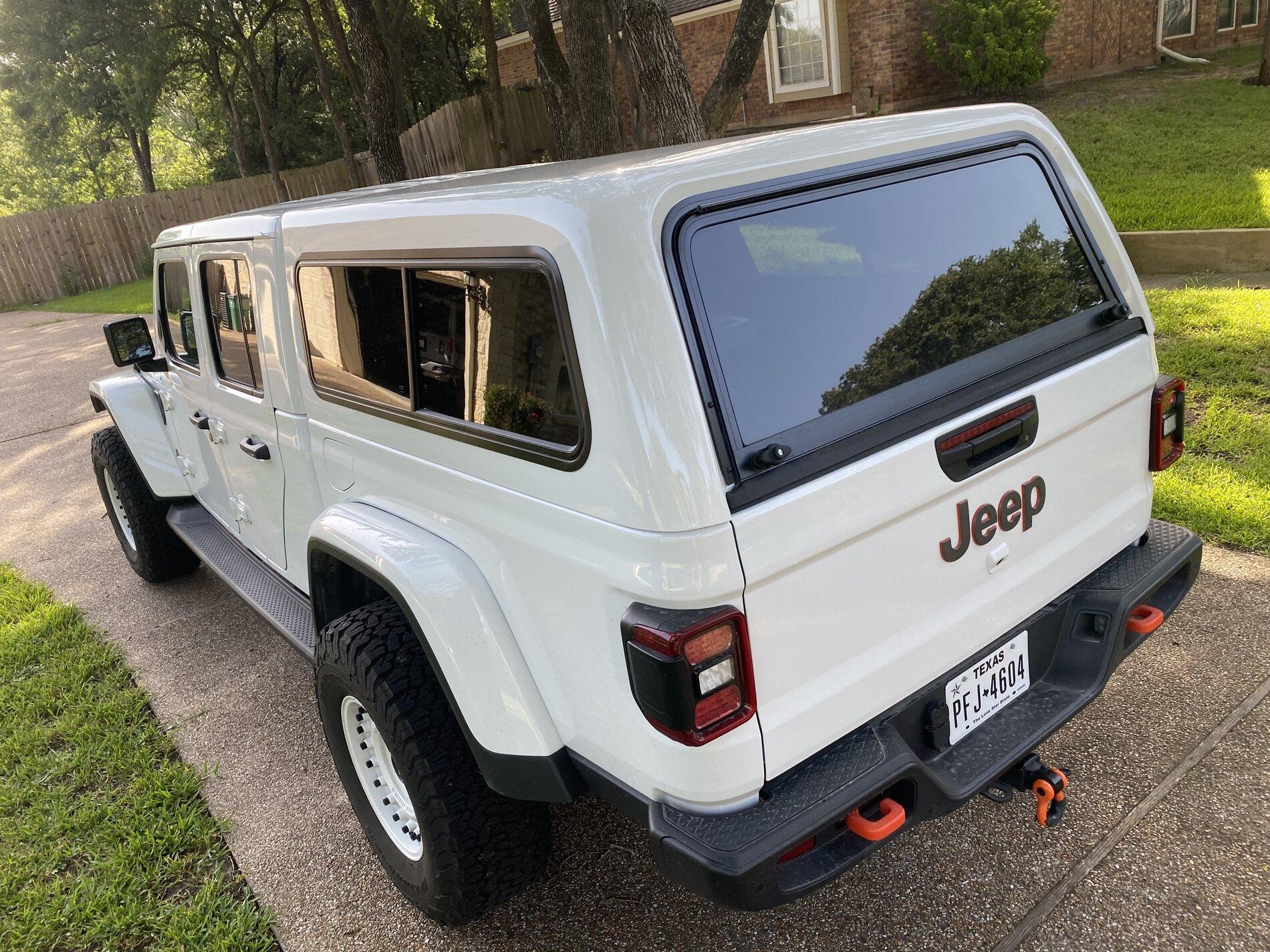 Jeep Gladiator Gladiator Mojave 2021fully loaded w ARE top selling separately and as a Complete Package IMG_3644