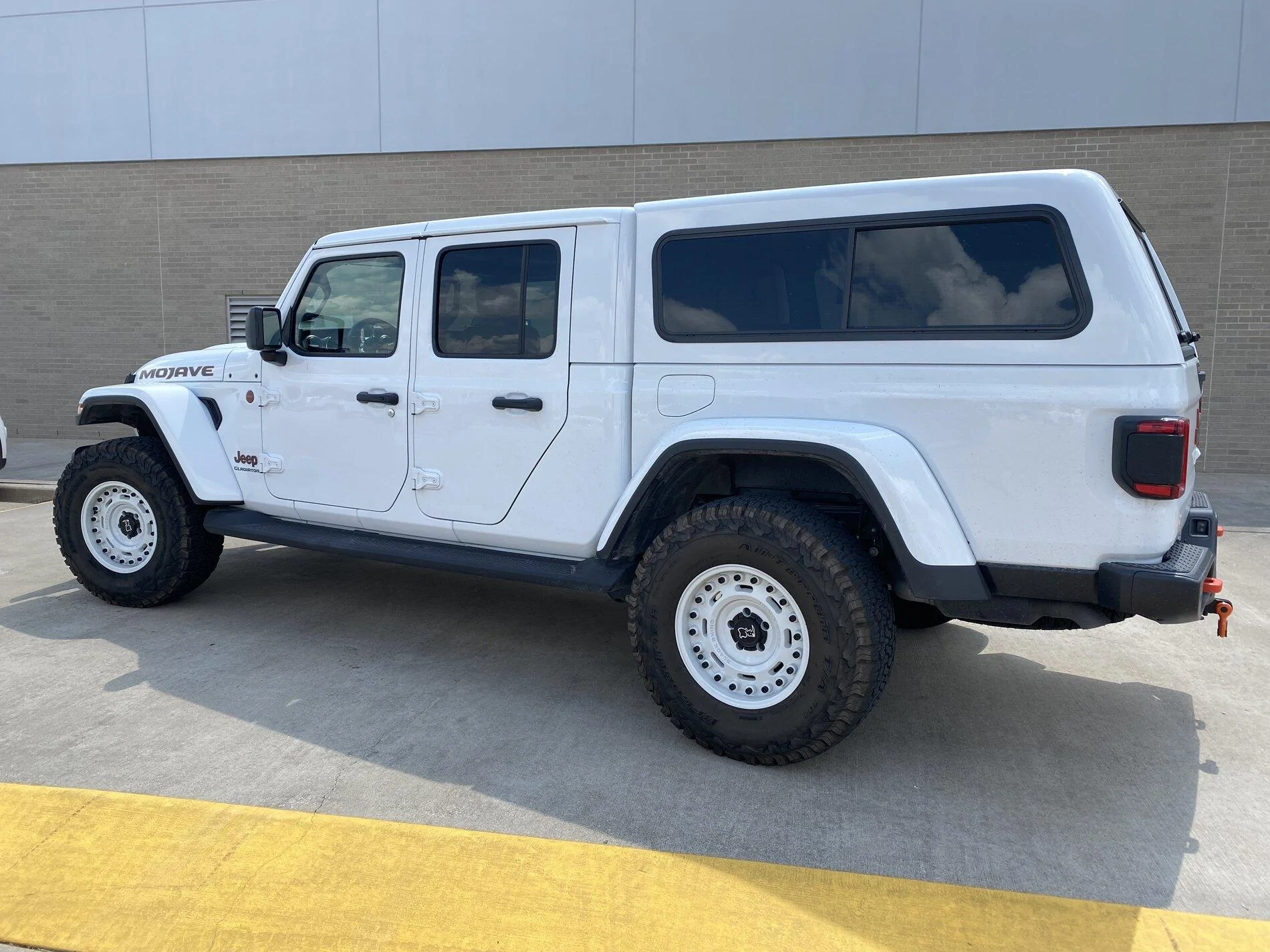 Jeep Gladiator Gladiator Mojave 2021fully loaded w ARE top selling separately and as a Complete Package IMG_4407